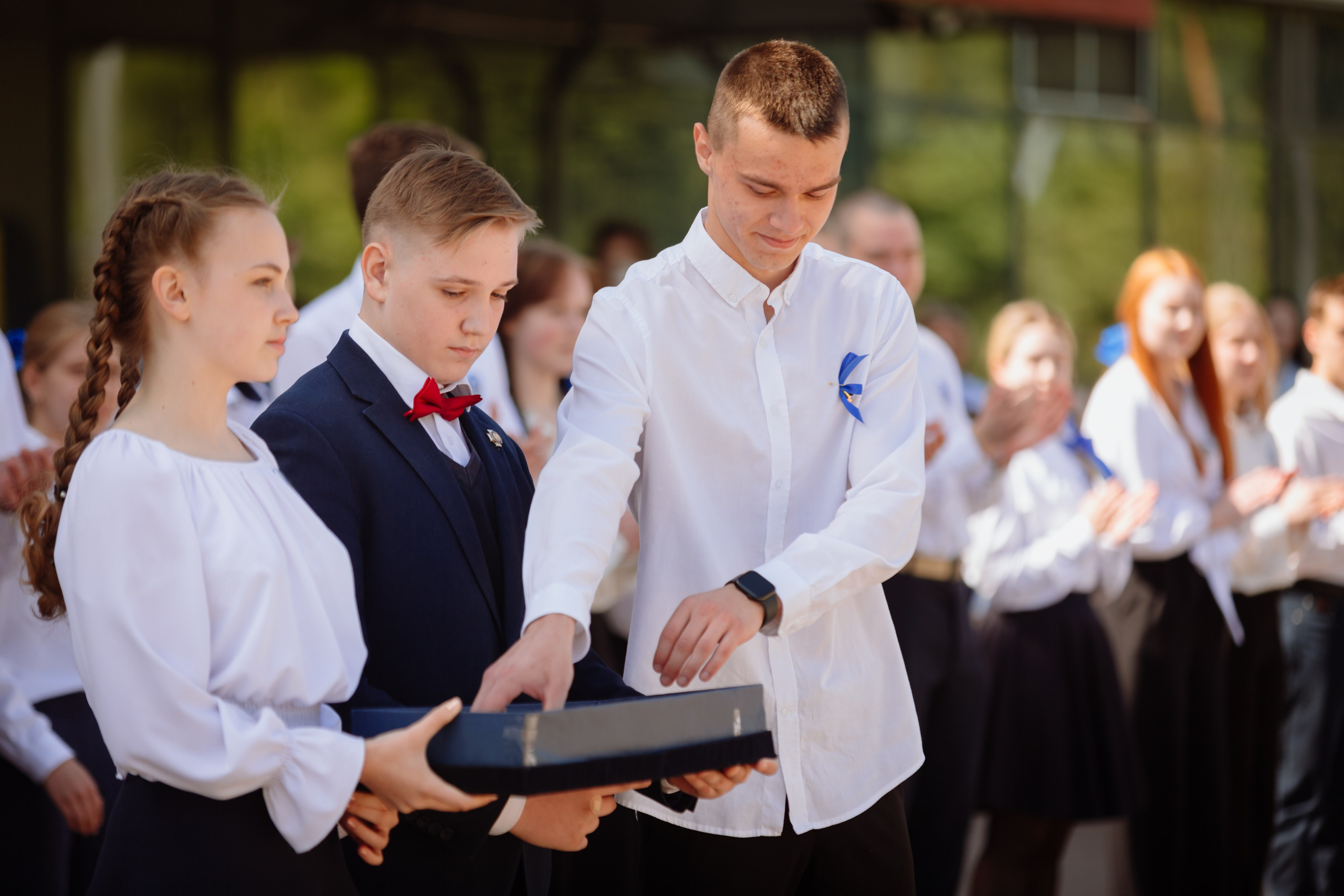 Последний звонок 2024 (2 часа фотосъемки). Профессиональный фотограф Надежда Антонова