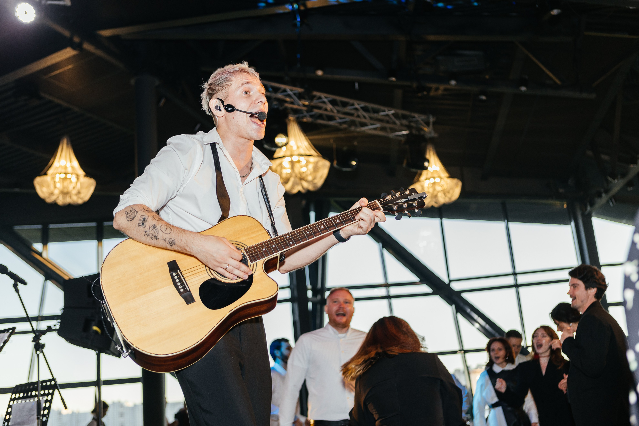 Снимал репортаж для «Газпром нефть», Газстройпром, Росатом, ОЗОН, Мегафон, ВТБ, Т-Банк, Unilever, Материа Медика Холдинг. Фотограф Serg-Epic — Сергей Клепиков