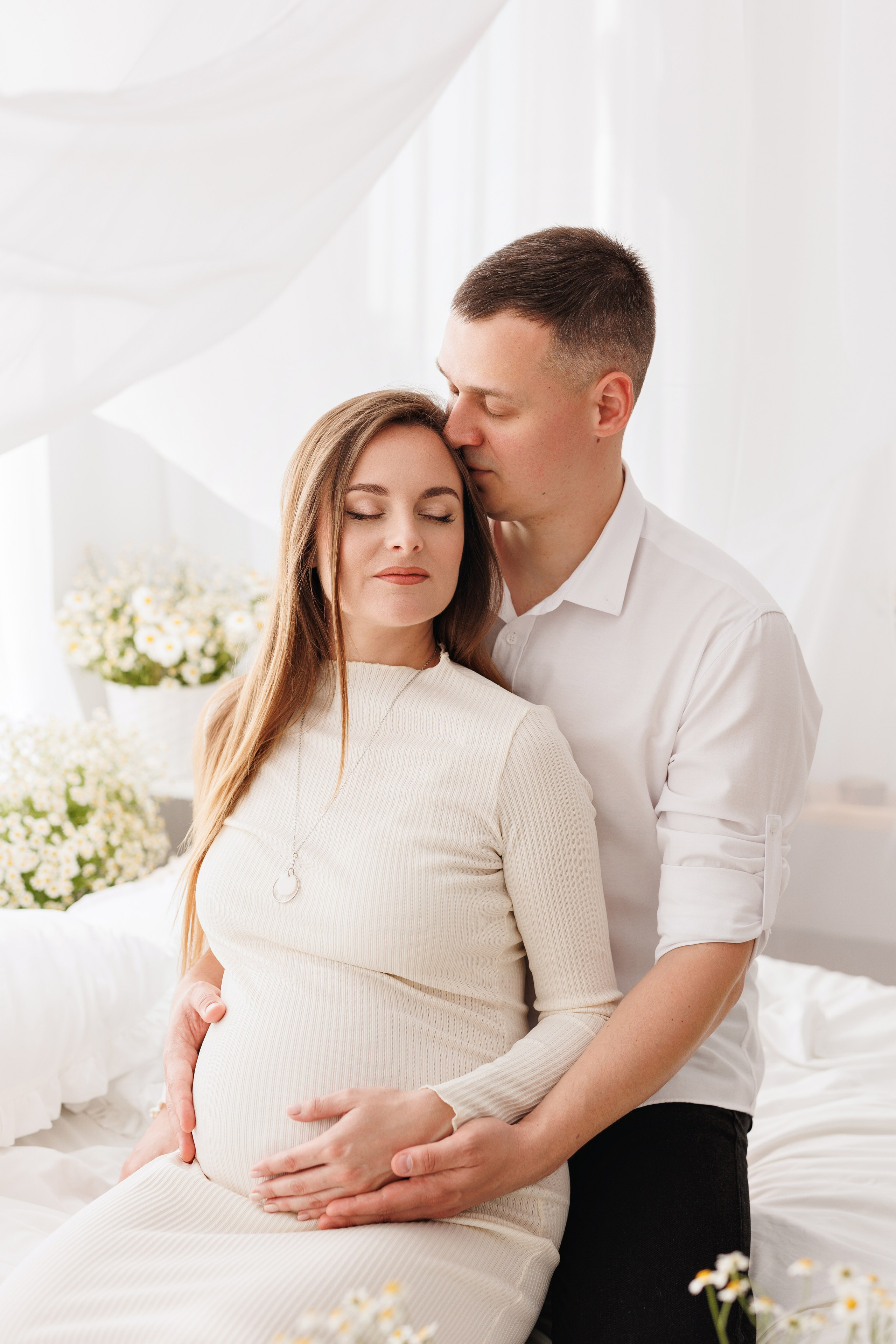 Беременность. Профессиональная детская и семейная фотостудия в Краснодаре