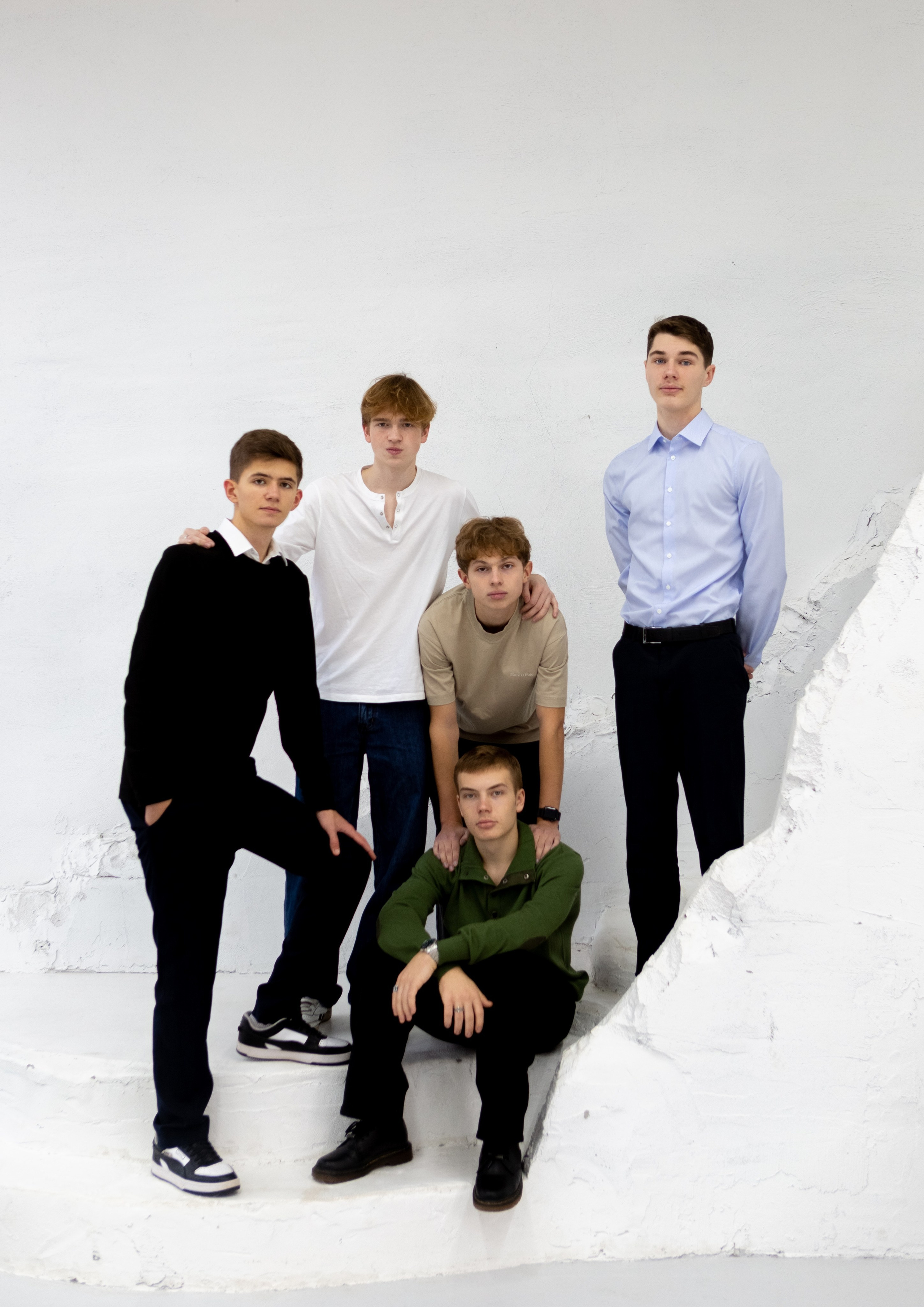 Съемка в студии. Выпускные альбомы Воронеж " СОКОЛ фото»