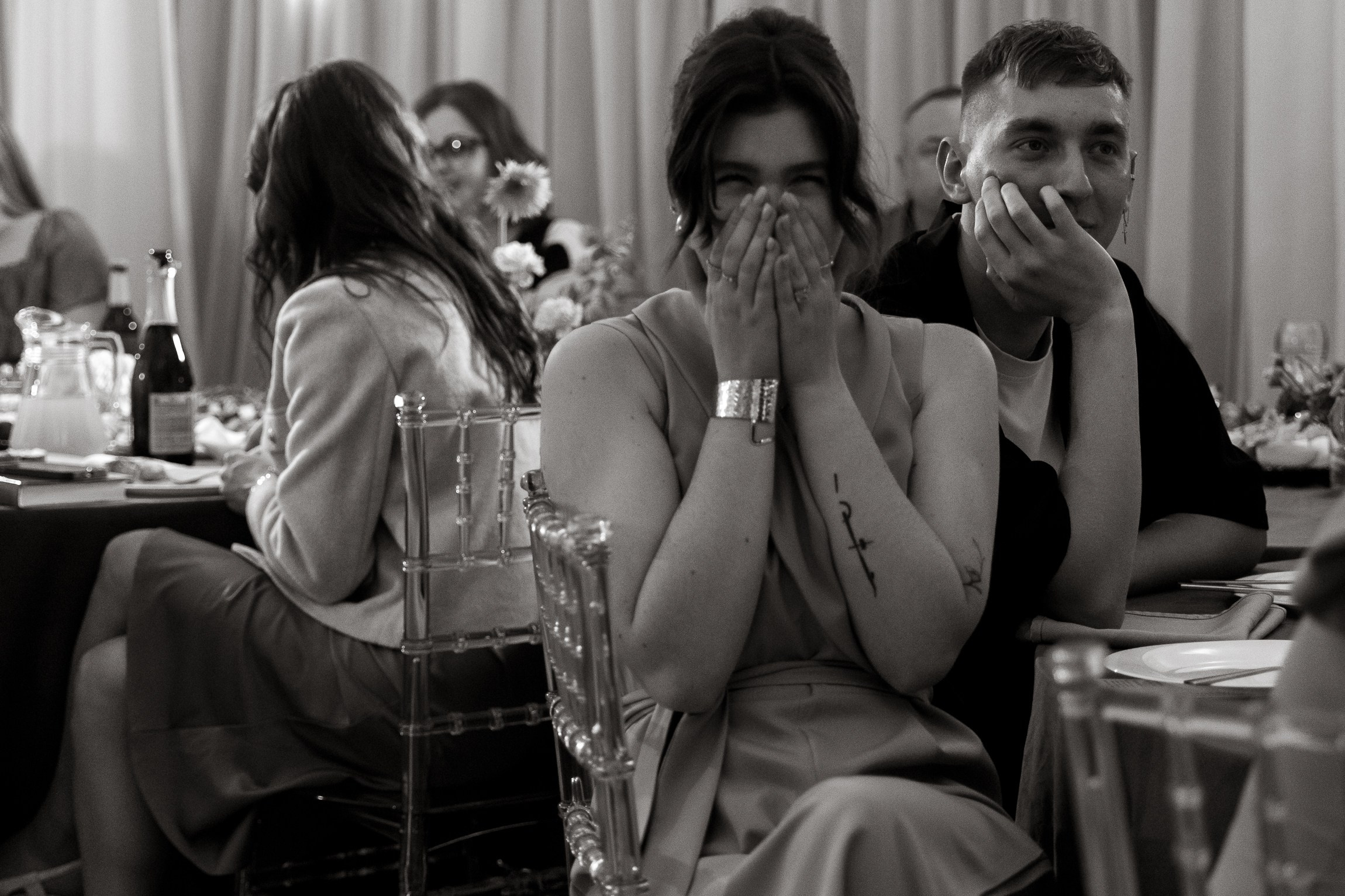 Two people swiped right. Свадебный фотограф Ярославль, Рыбинск