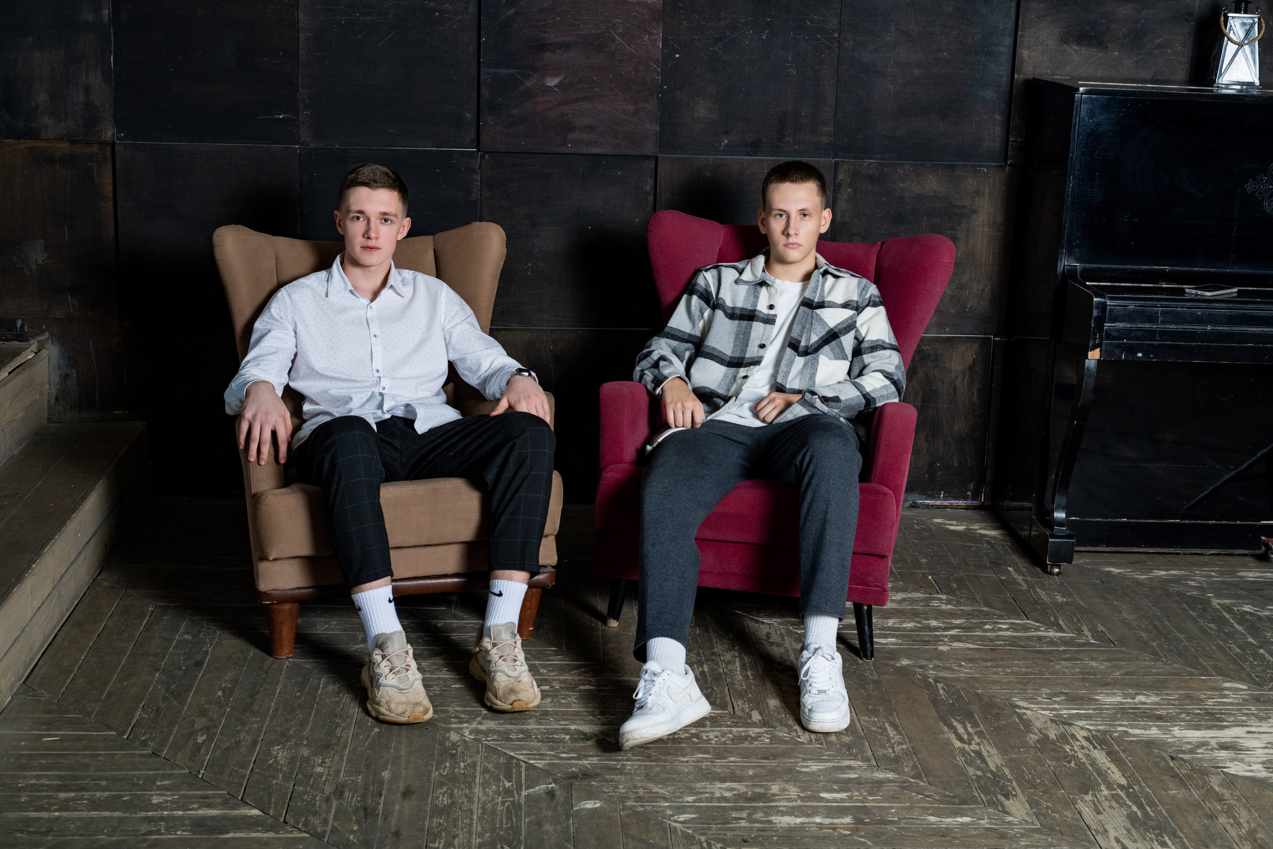 Пример фото выпускников в студии. Выпускные альбомы в Подольске Москве и МО