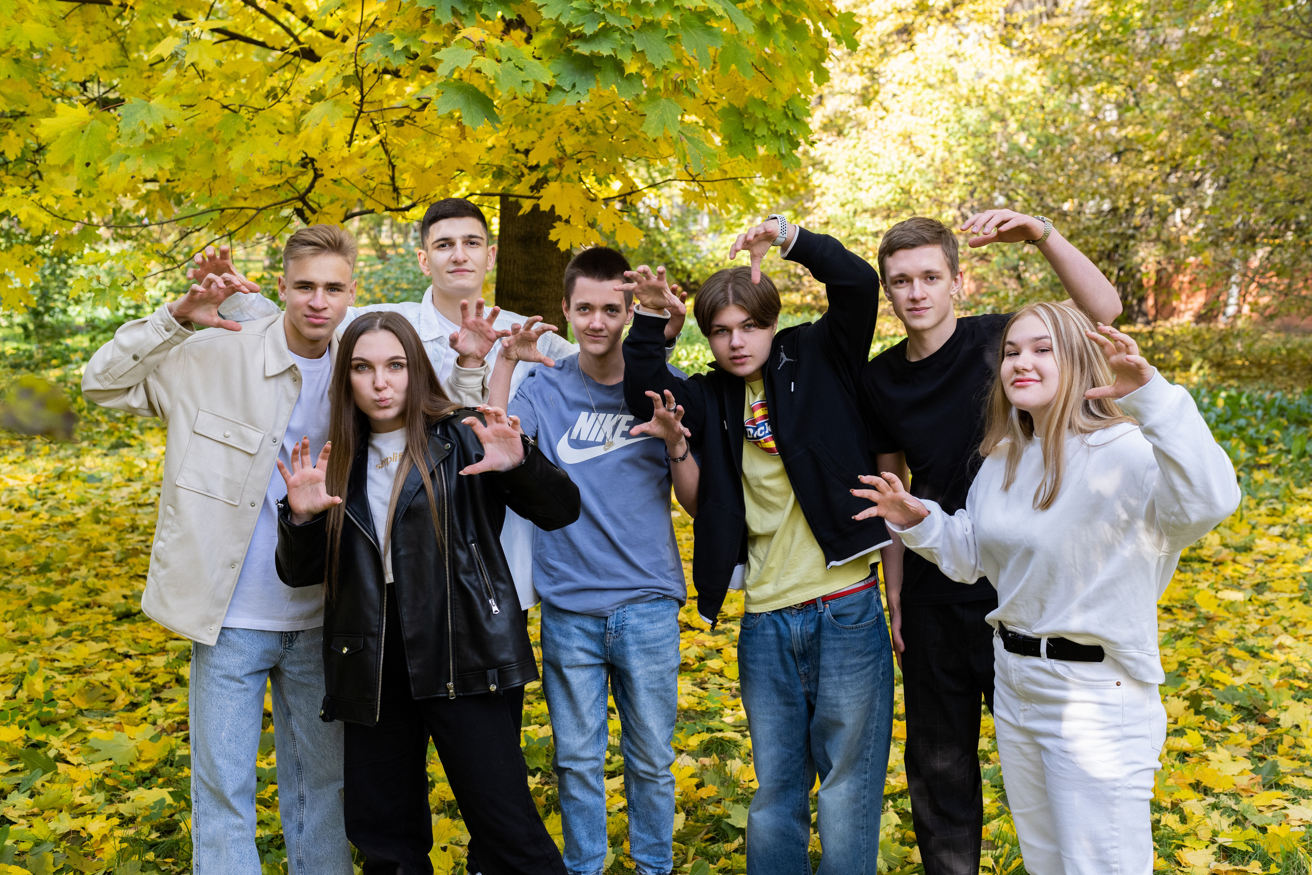 Уличная фотосессия на выпускной альбом. Выпускные альбомы в Подольске Москве и МО