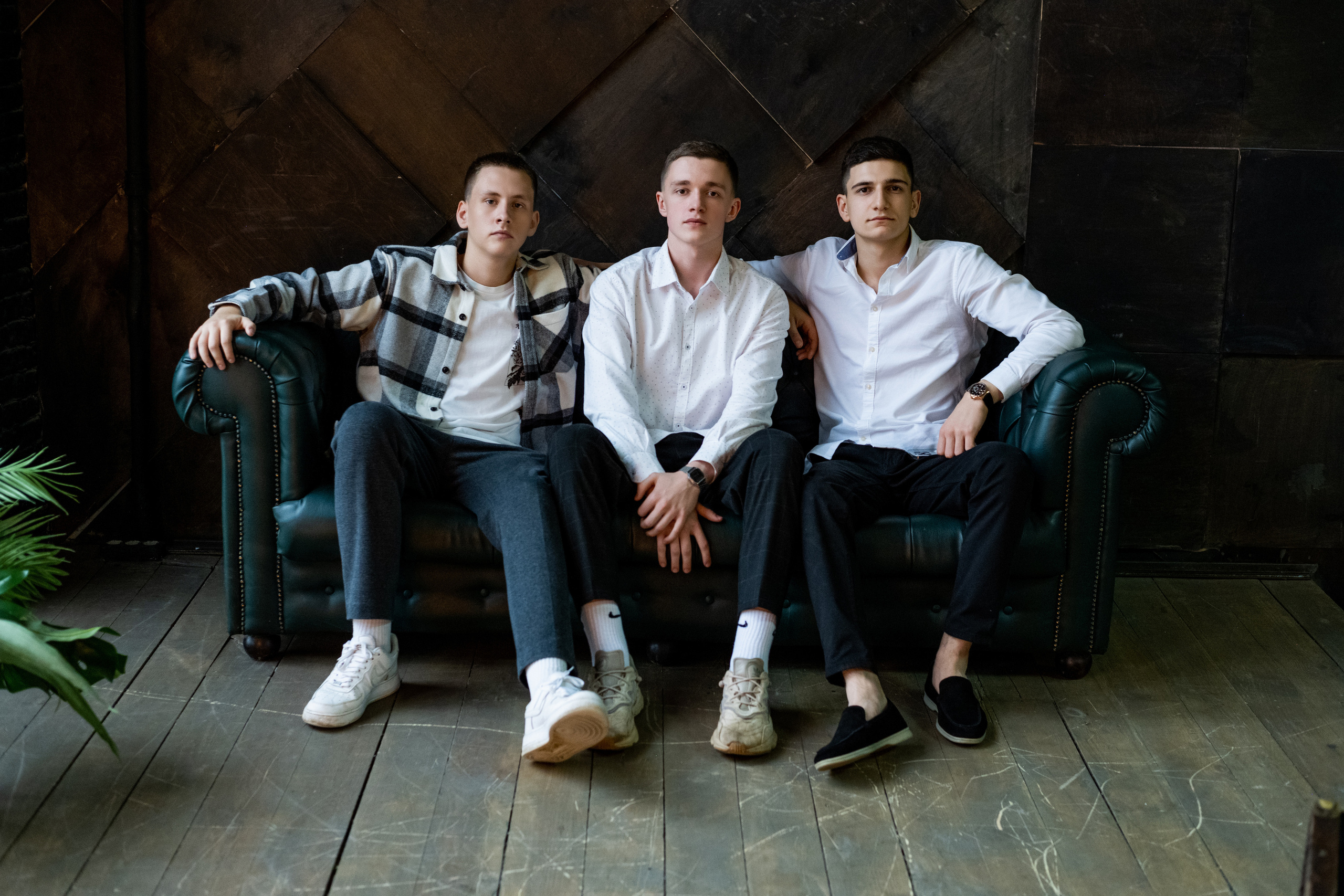 Пример фото выпускников в студии. Выпускные альбомы в Подольске Москве и МО