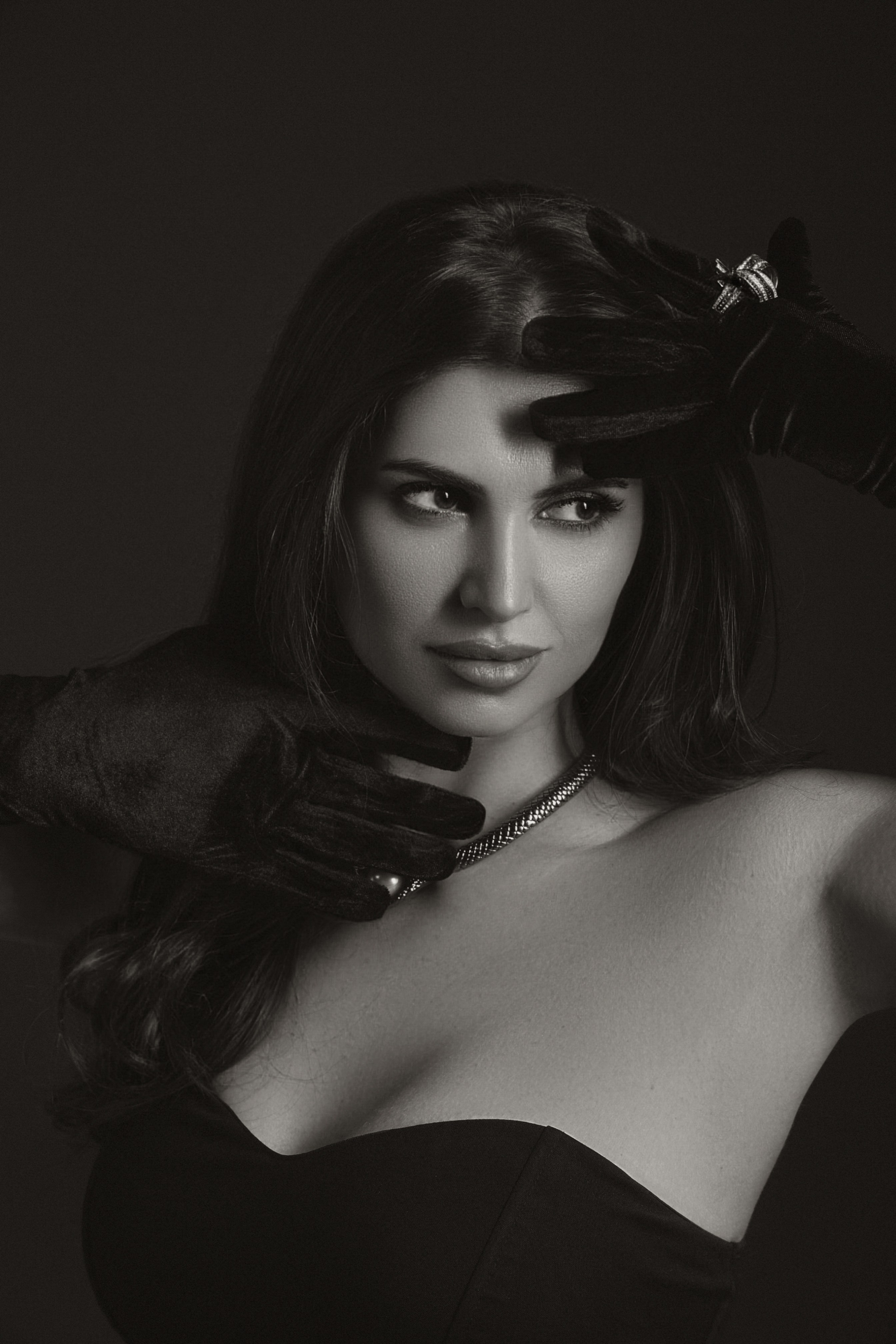 Армине. Ph.emmi