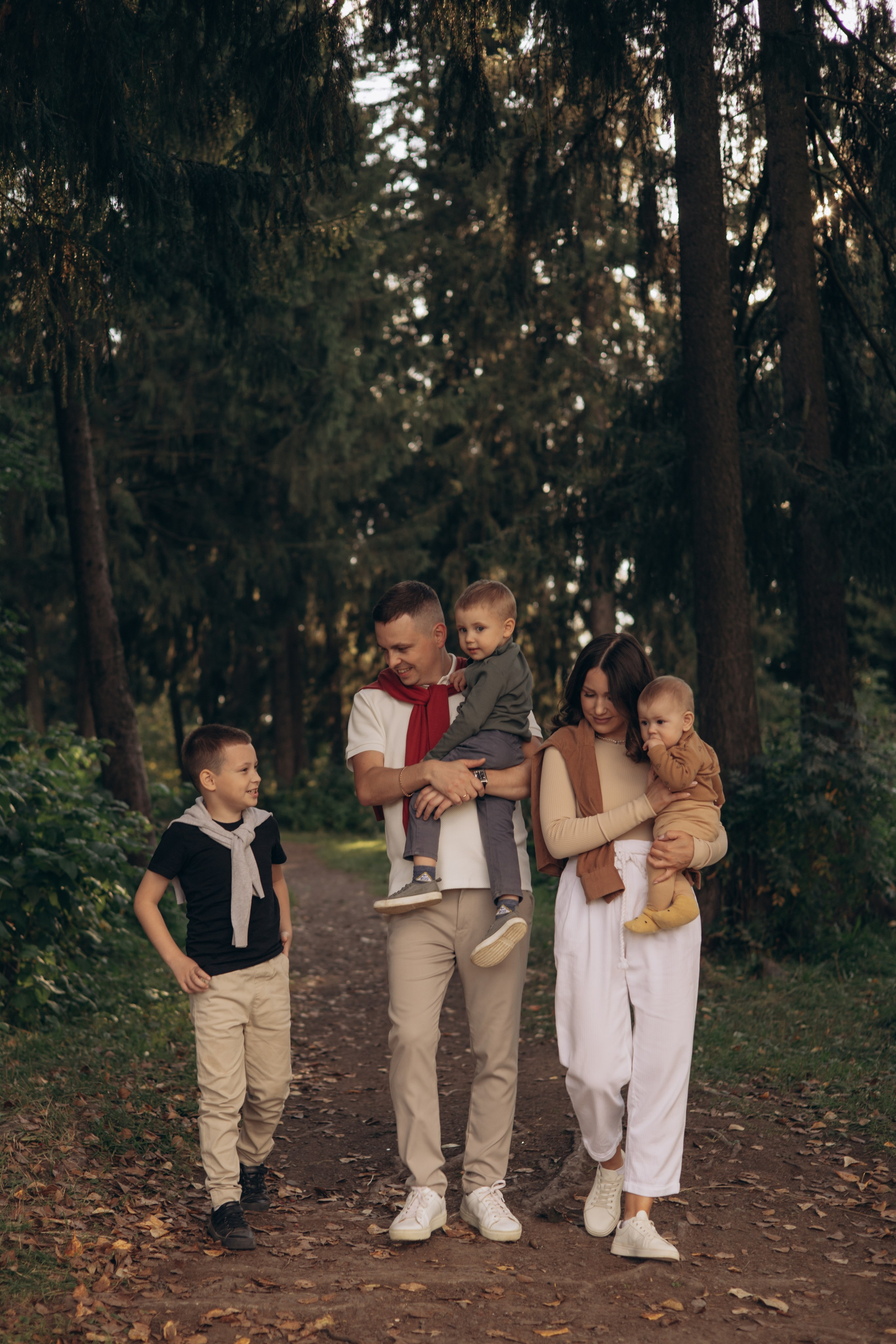 Лена, Саша, Миша, Тимоша, Антоша. Семейный фотограф Екатерина Еремеева