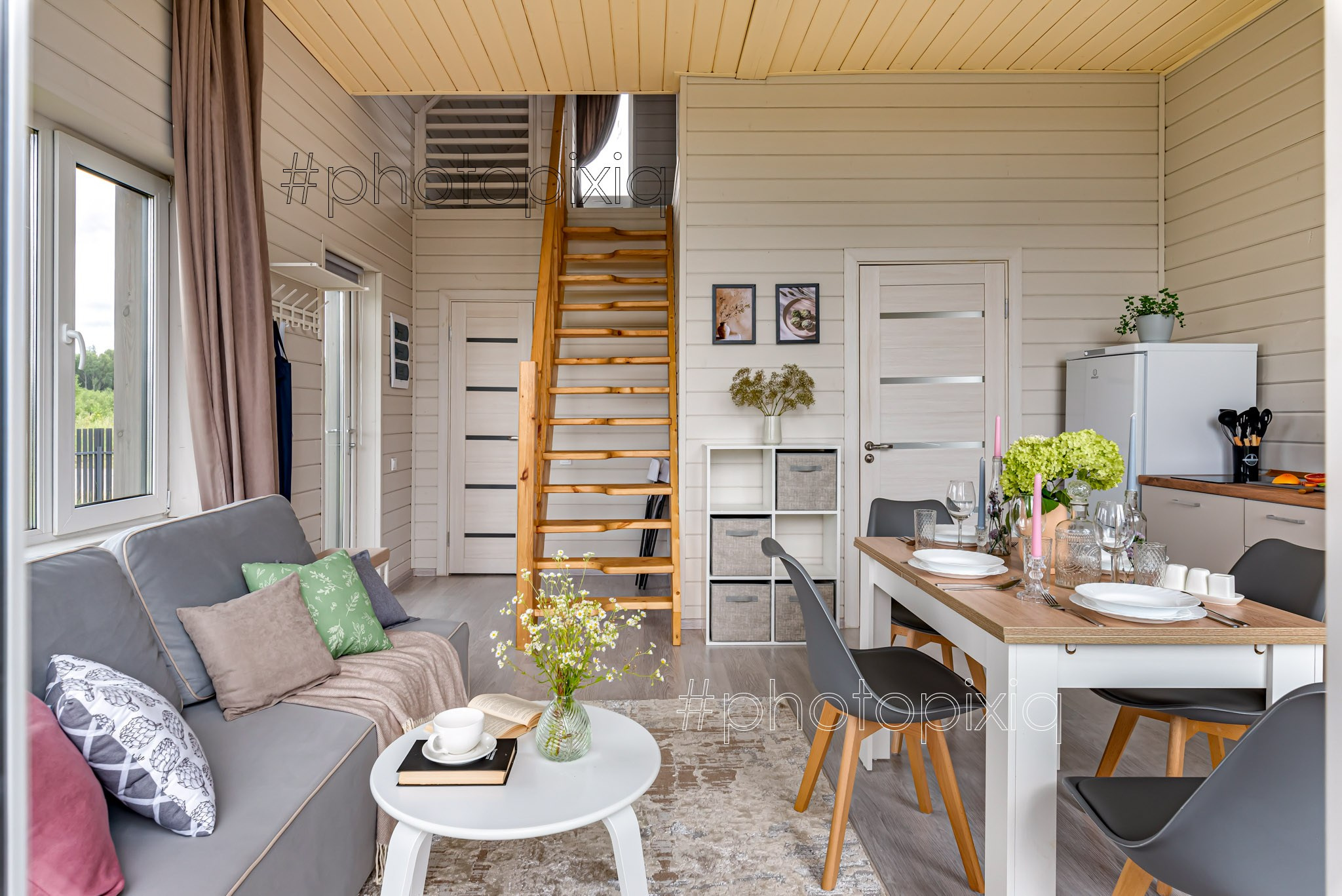 Съёмка барнхауса в Этномире для аренды. Интерьерная съёмка и виртуальные туры — Интерьерный фотограф Кузнецов Сергей (photopixiq)