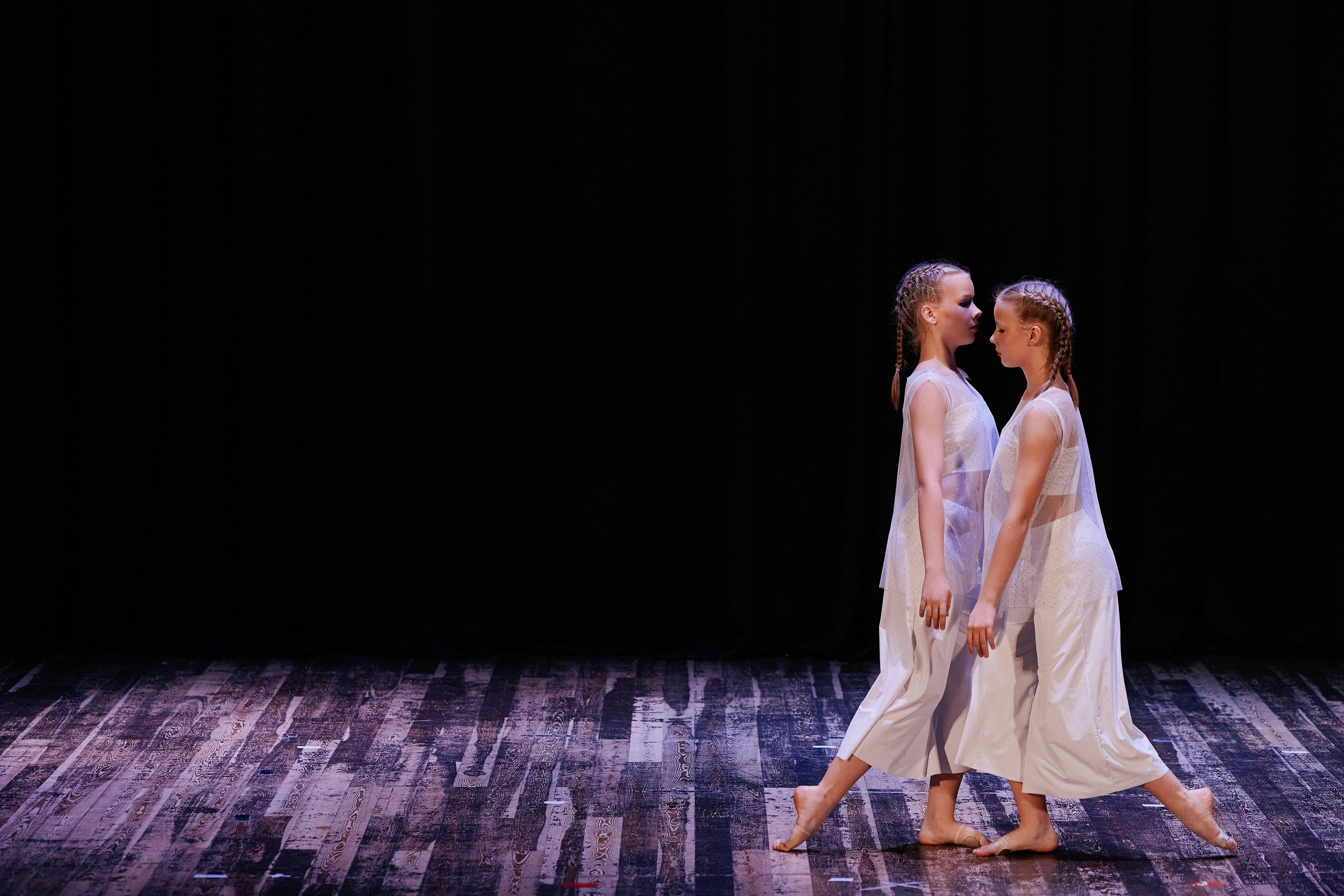 Концерт танцевальной студии Фиеста 08.06. Свадебный репортажный фотограф краснодар максим дремов дрёмов фотосессия студия цена