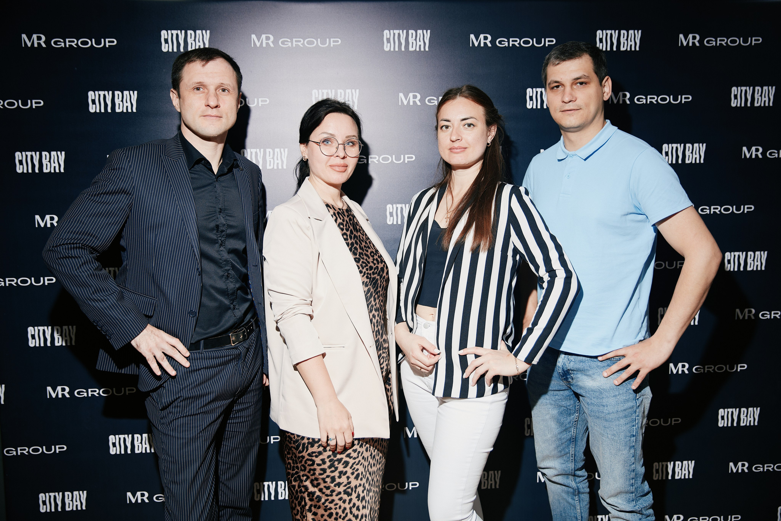 Презентация MR Group в ibis 23.04. Свадебный репортажный фотограф краснодар максим дремов дрёмов фотосессия студия цена