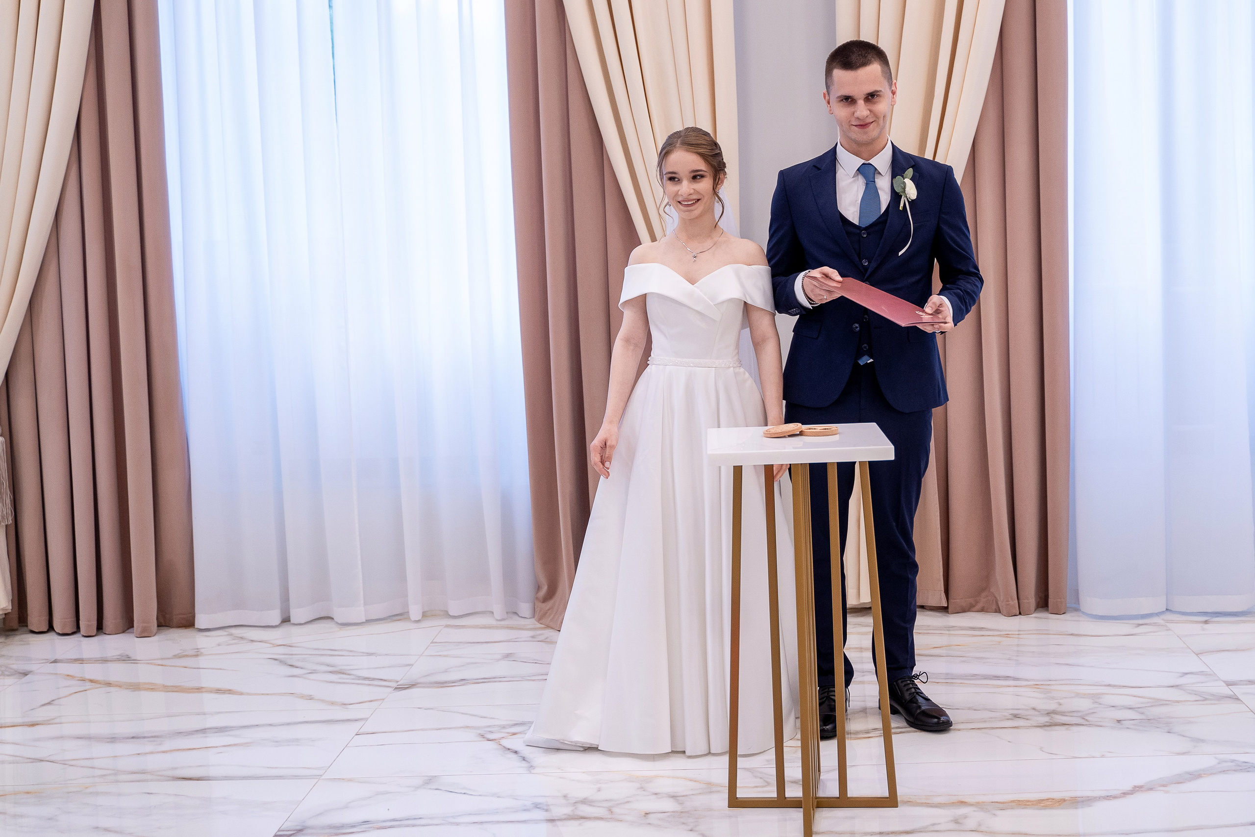 Александр и Виктория. Архив