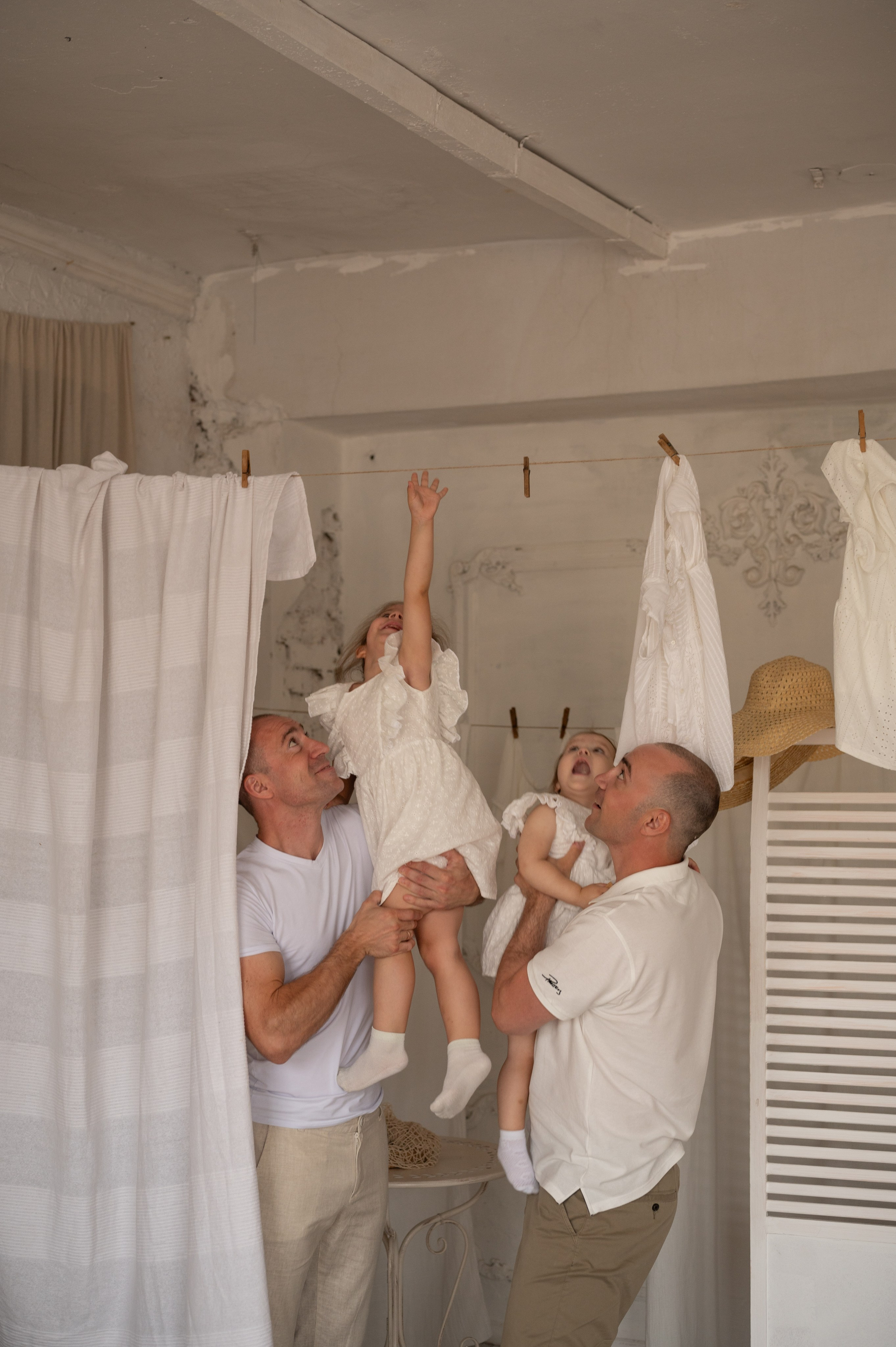 Семейная съемка в фотостудии «Воздух». Фотограф новорожденных, семейный детский в Тюмени Татьяна Морозова