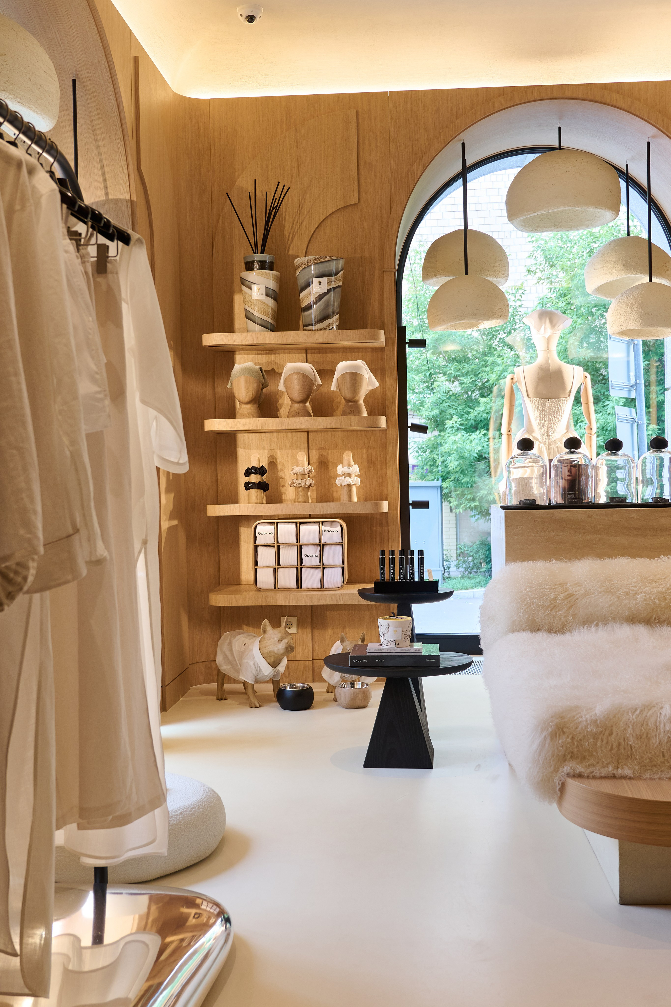 Showroom. Московский фотограф WHRMZD