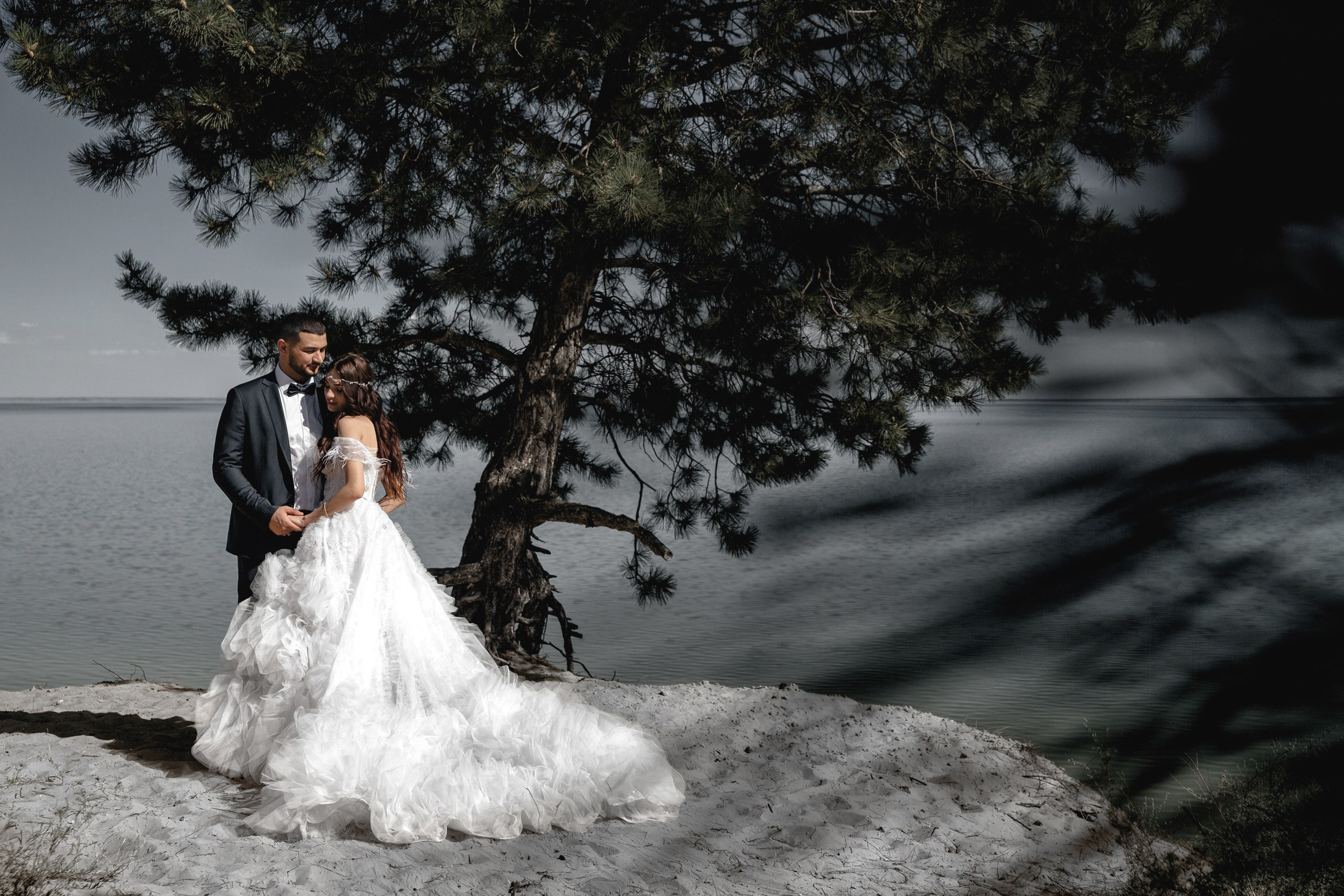 Свадебная фотосессия Ростома и Николь. Профессиональный фотограф в Волгодонске и Ростове Владимир Казак