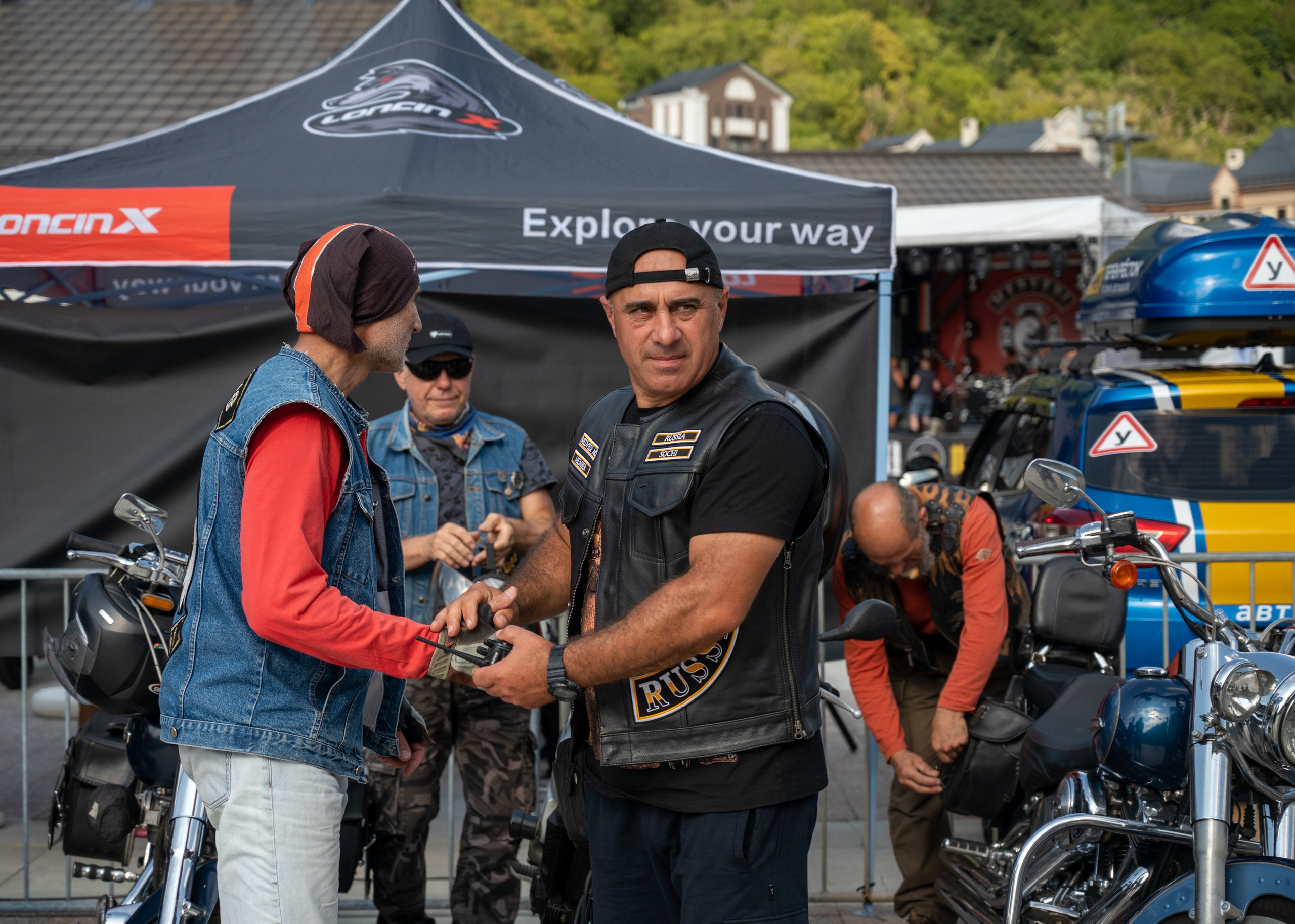 11- ый Ежегодный Байк Фестиваль " Медвежья МОТО ПОЛЯНА». Фотографирую счастливых людей в Сочи