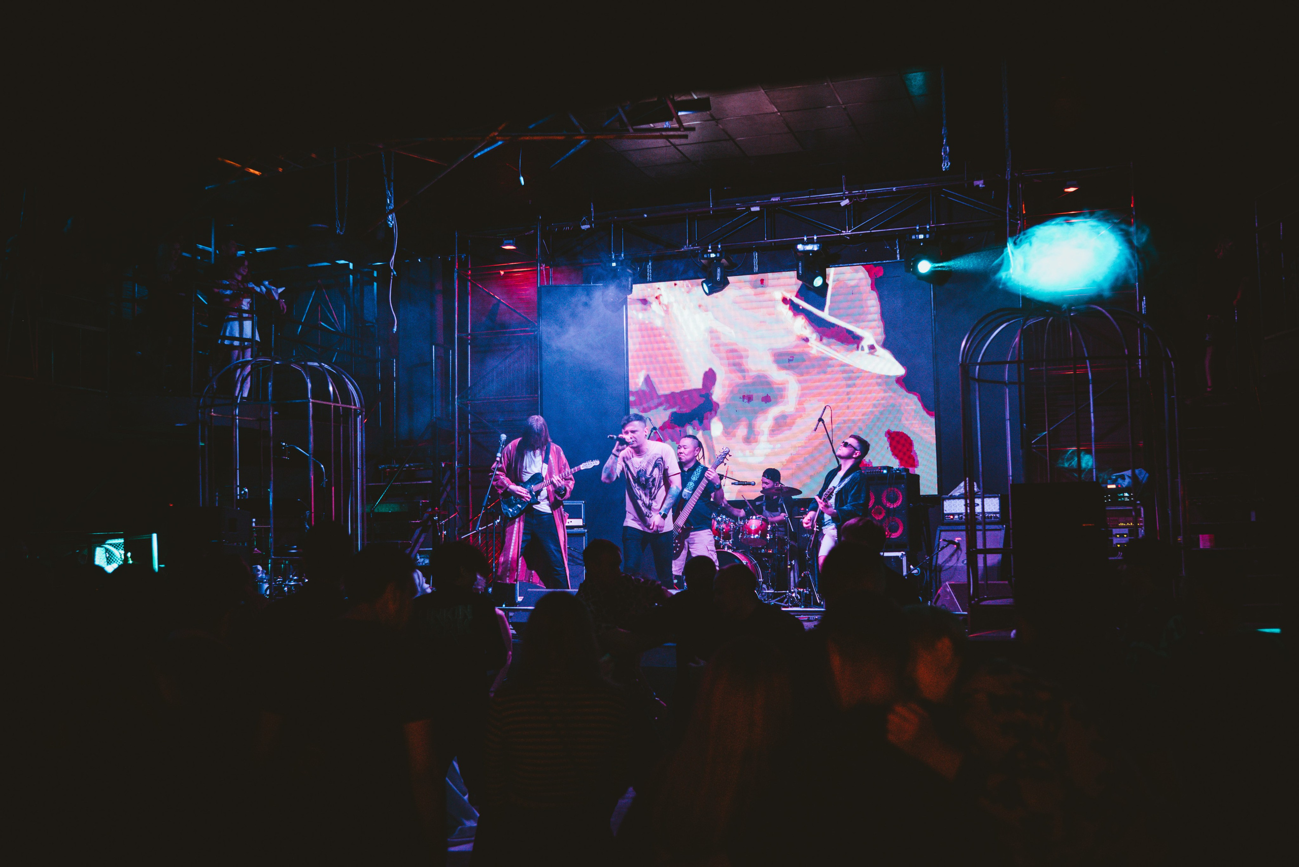 Рок-концерт HALLOWEEN 2024. Фотограф Улан-Удэ