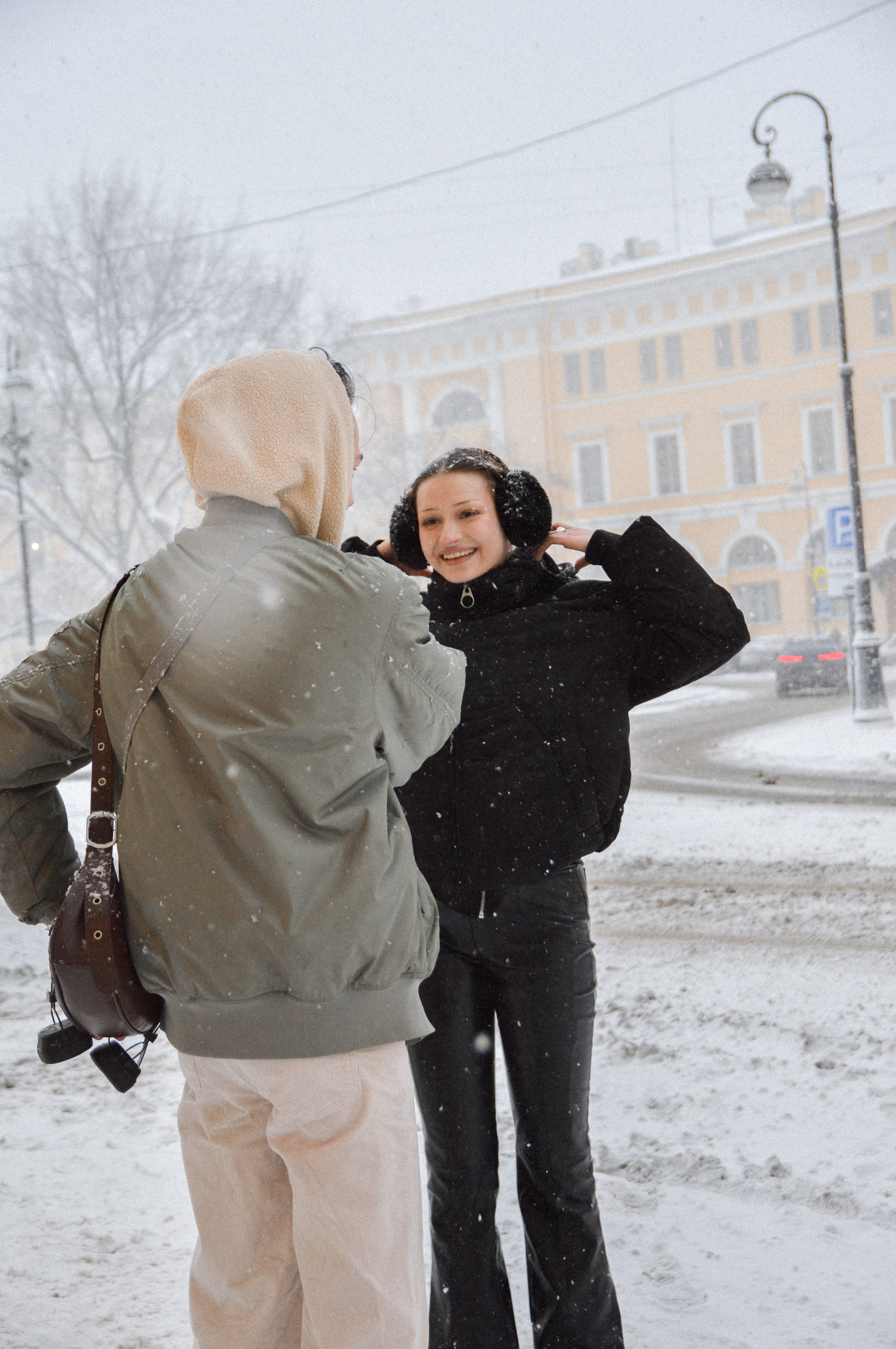 Под снегом. Питерский фотограф
