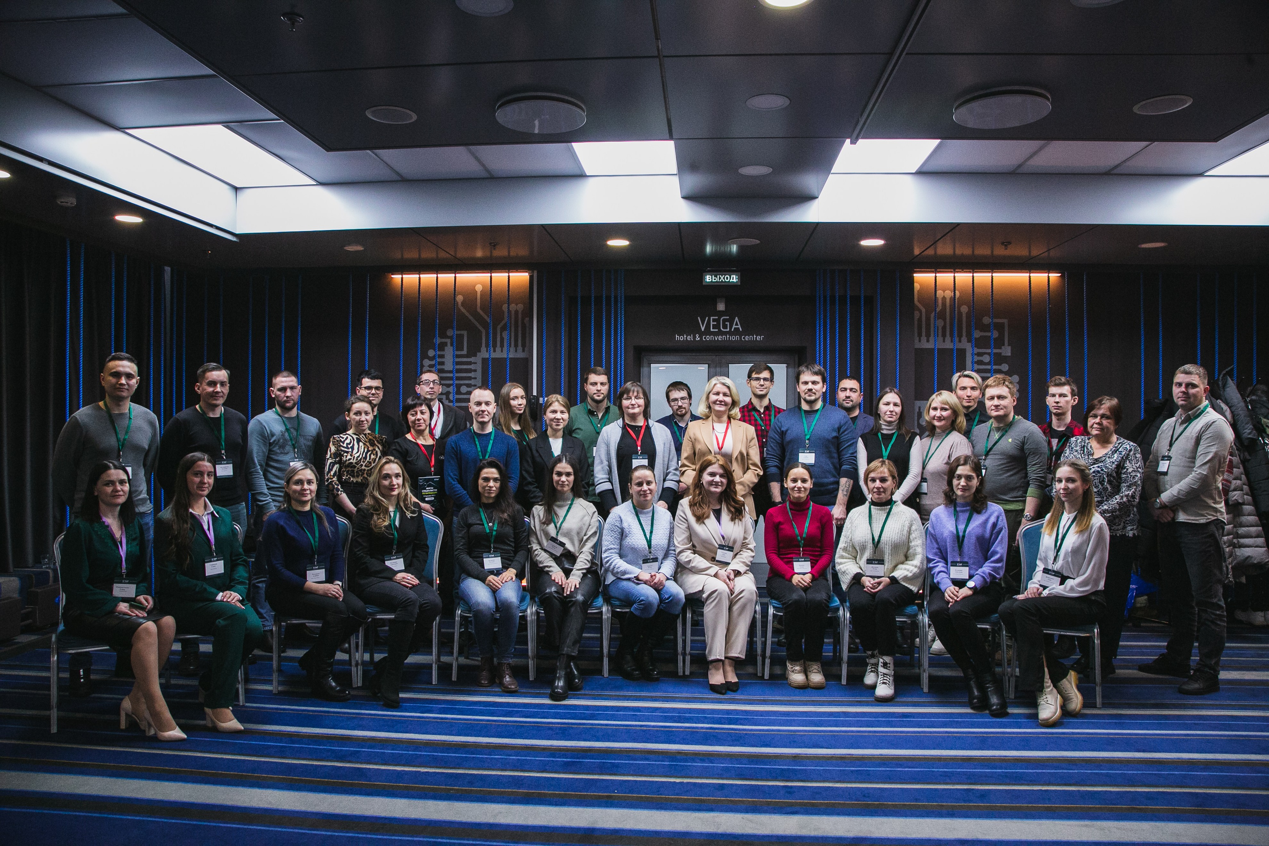 Деловые мероприятия. Профессиональный фотограф Евгений Земцов в Москве. Контент съемка, репортаж мероприятий, бизнес портреты