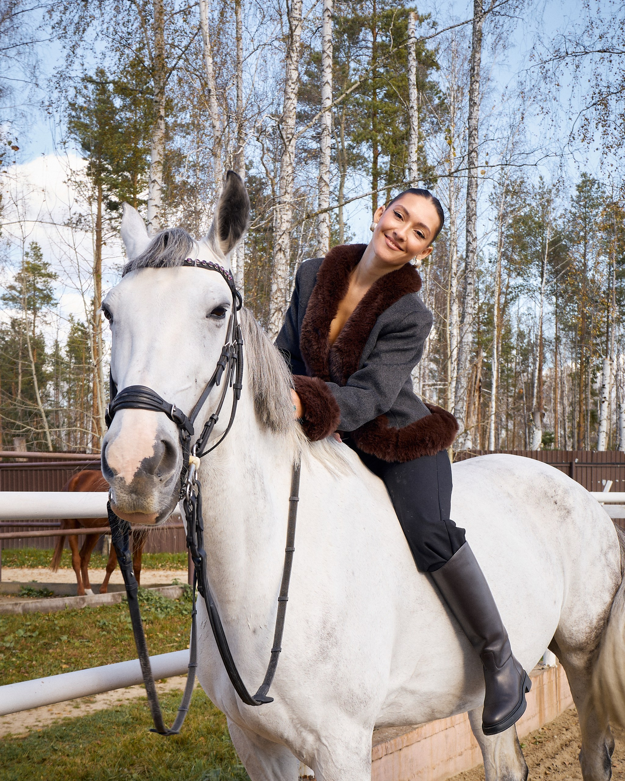 Kamila. Фотограф для блогеров и брендов Лидия Сартакова Екатеринбург \ Москва