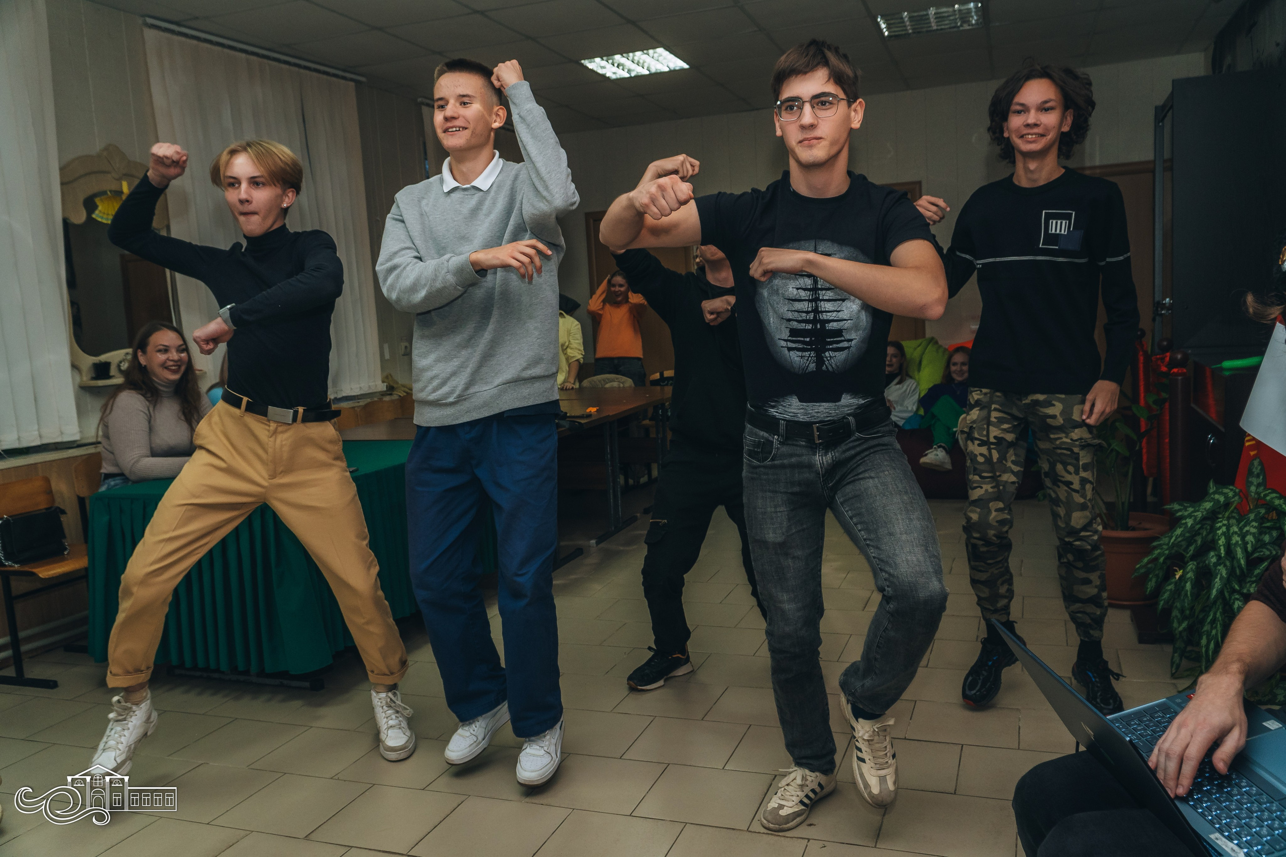 «Пока мы молоды». Новотитаровский Дом культуры