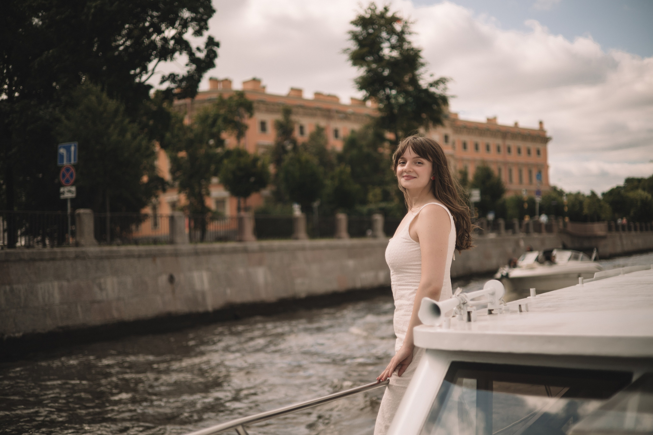 День Рождения на катере. Семейный фотограф в Санкт-Петербурге. Запечатление мгновений и ярких воспоминаний в Вашей жизни