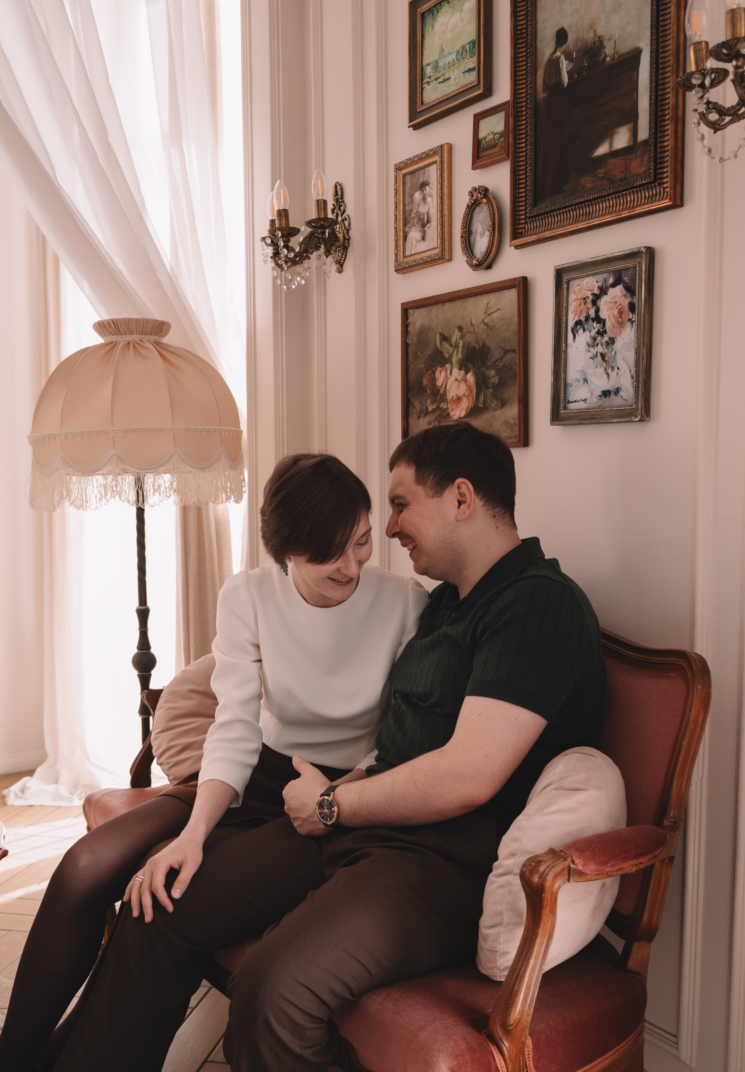 Leona Stage|Библиотека