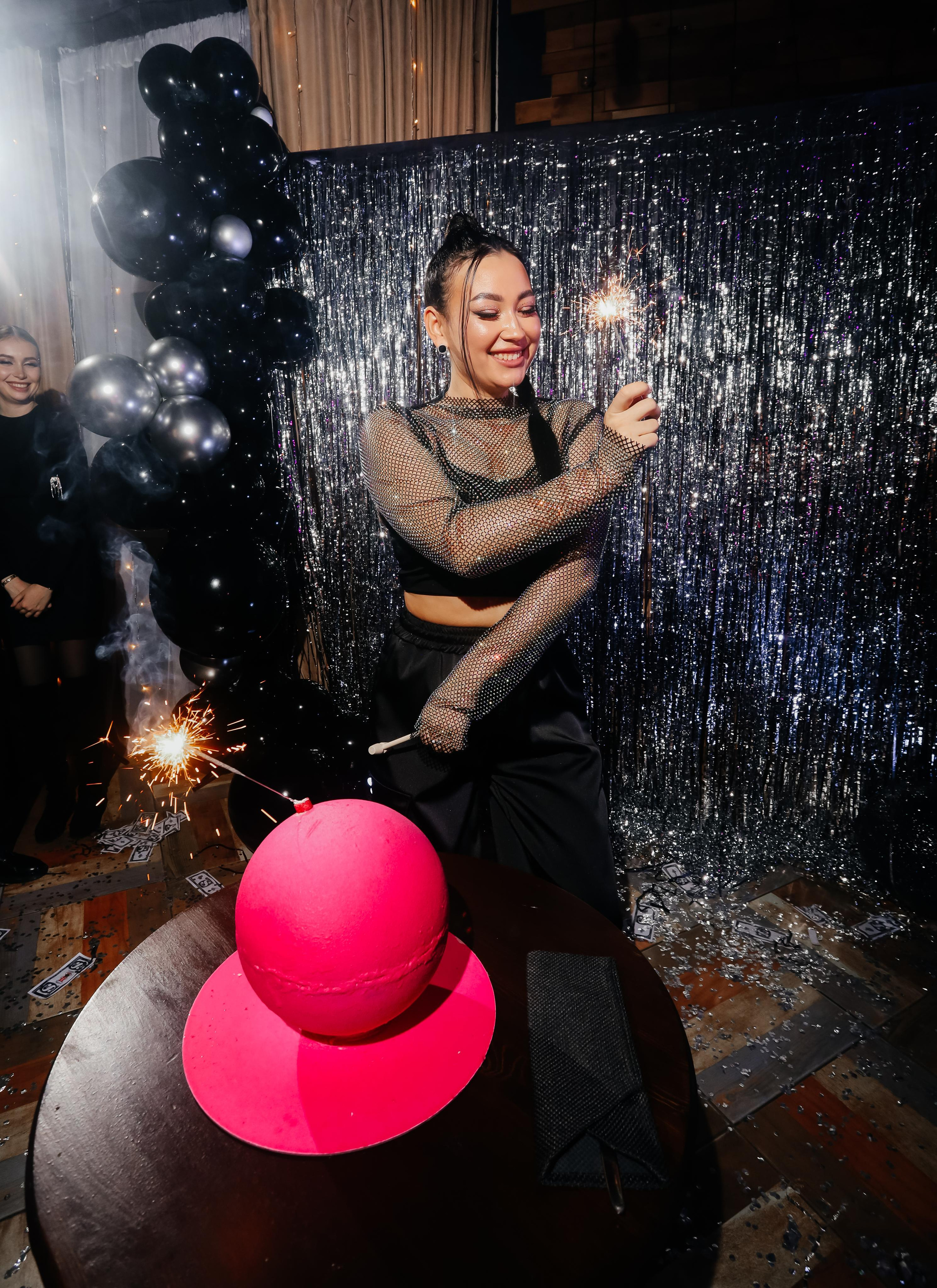 Parties. Детков Николай — фотограф в Омске