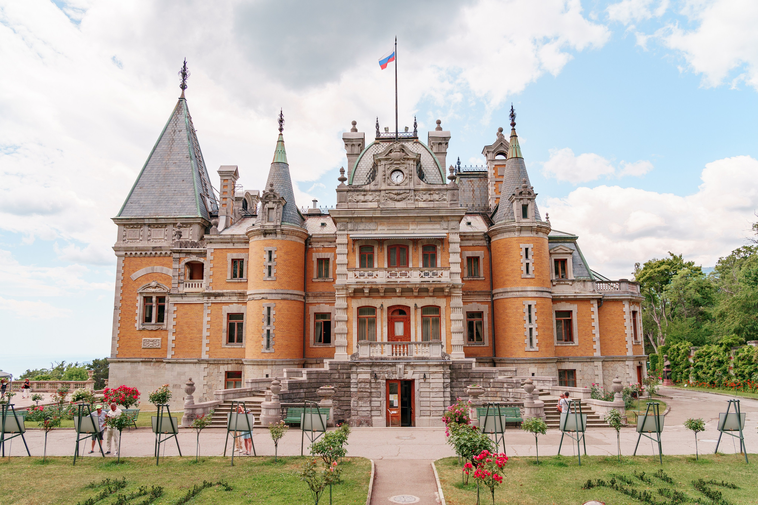 Алупкинский дворцово-парковый музей-заповедник, Республика Крым. Репортажный фотограф в Крыму Ксения Гасица