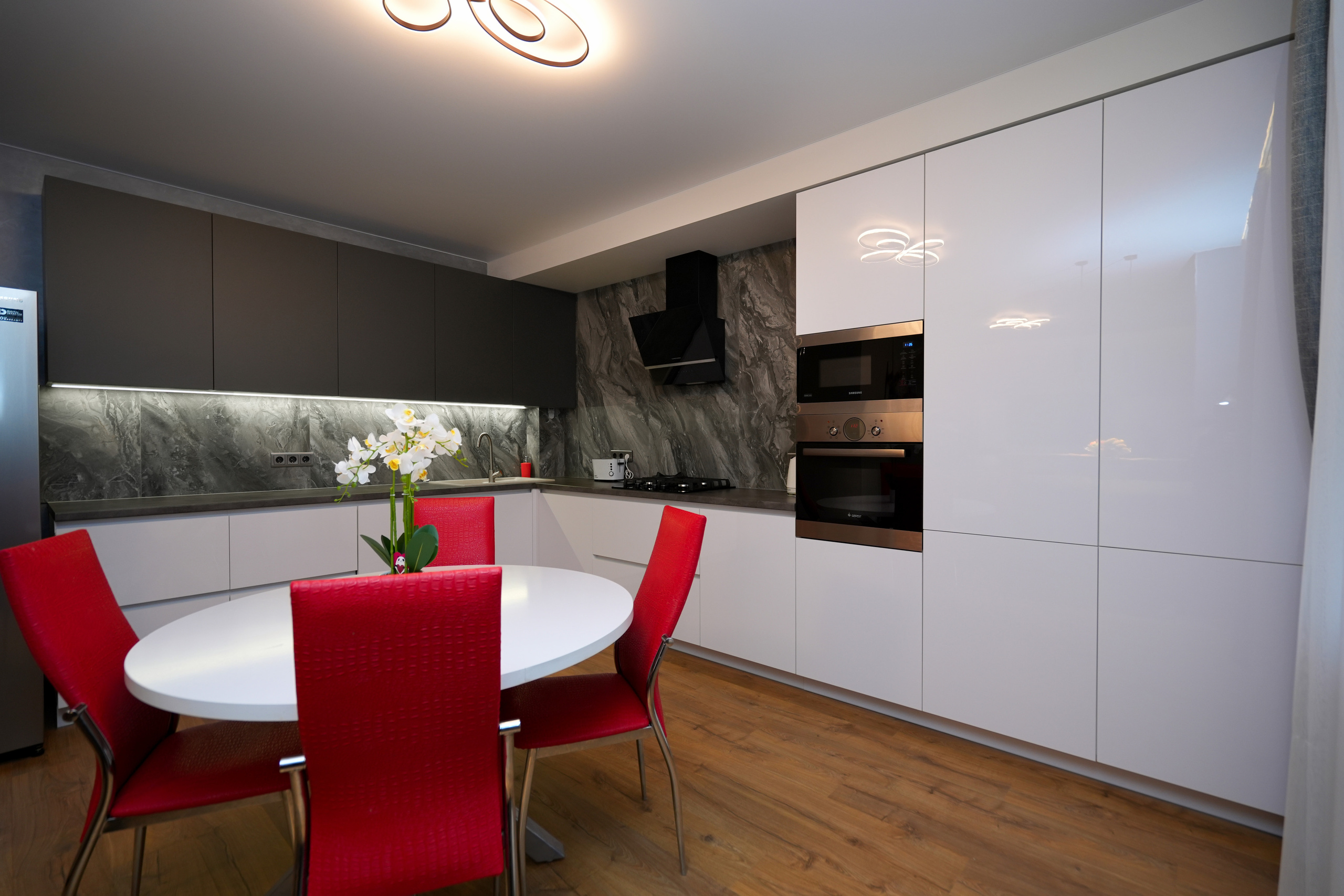 Кухня-гостиная. BYFOX STUDIO 68 — фото и видеосъёмка Тамбов, Москва, Воронеж, Липецк