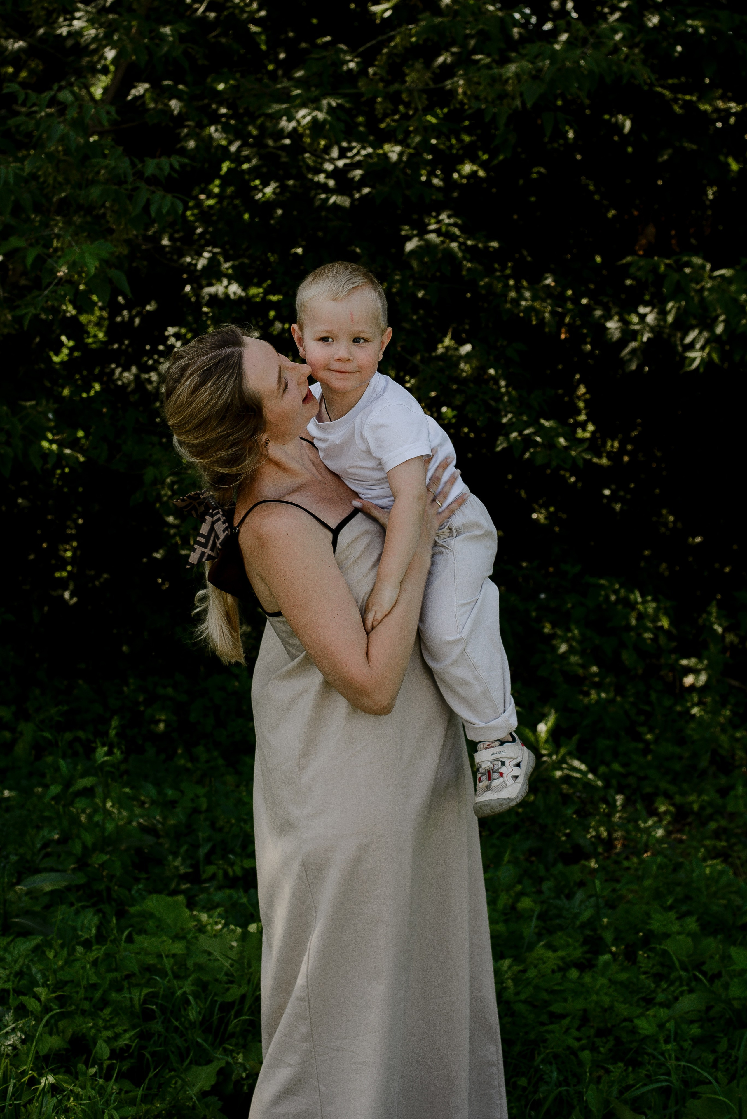 Семейный альбом. Дина — ваш фотограф в Коломне и Москве. Живые портреты, любимые люди, важные события. Всё, что хочется помнить