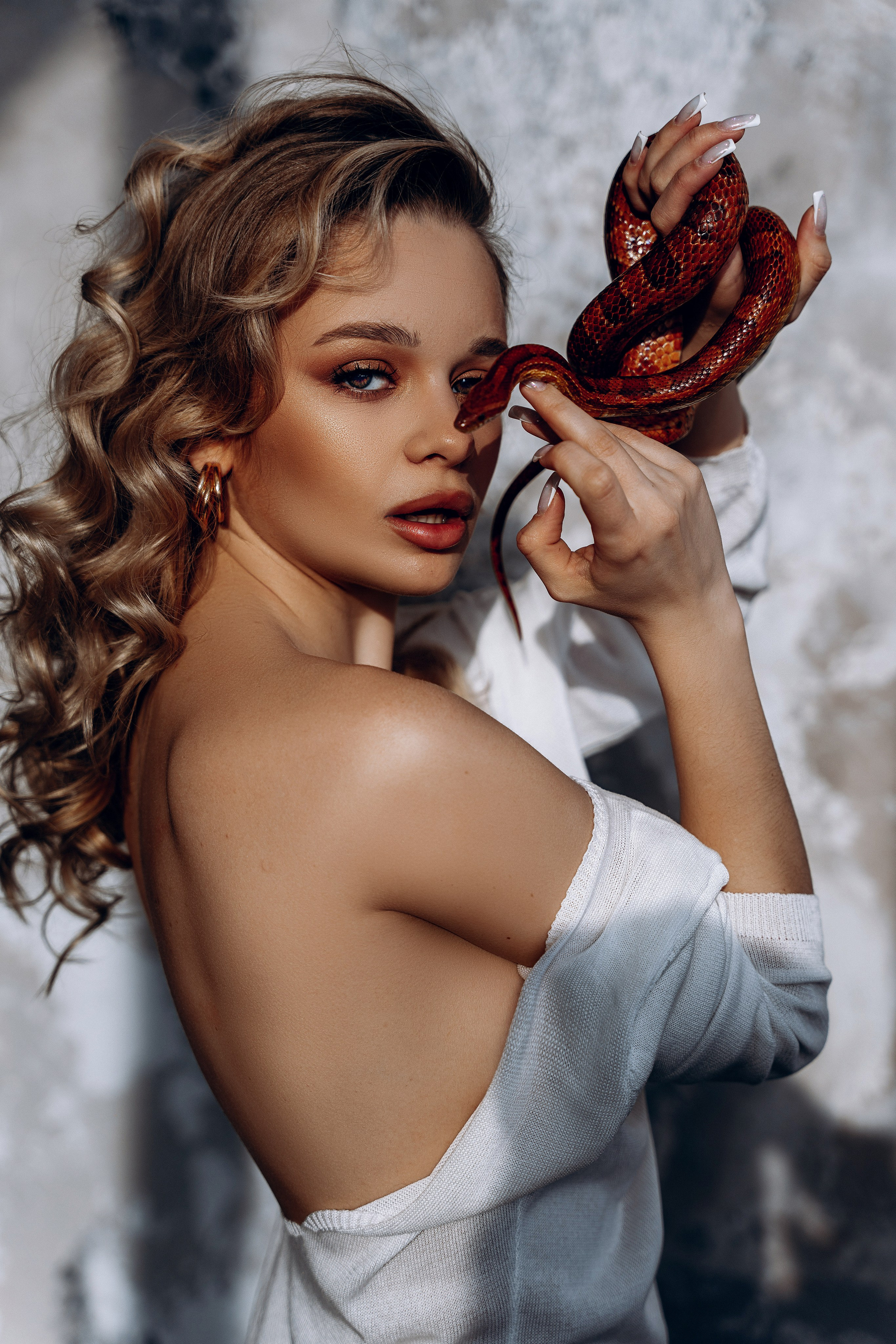Аня — фотосессия со змеёй. Фотограф в Смоленске Ольга Давыдова
