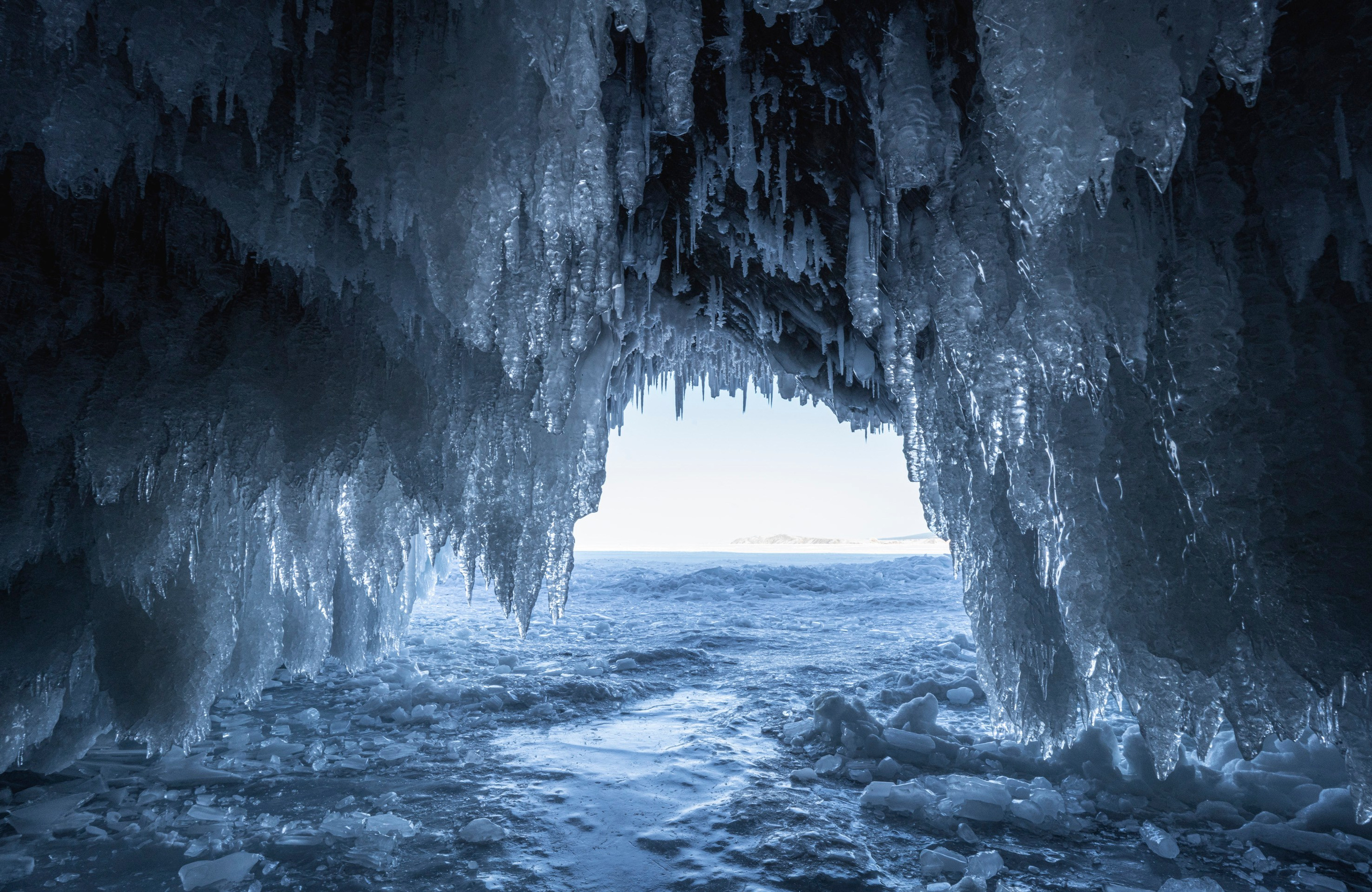 Байкал (март 2021). Фотограф Сергей Танков