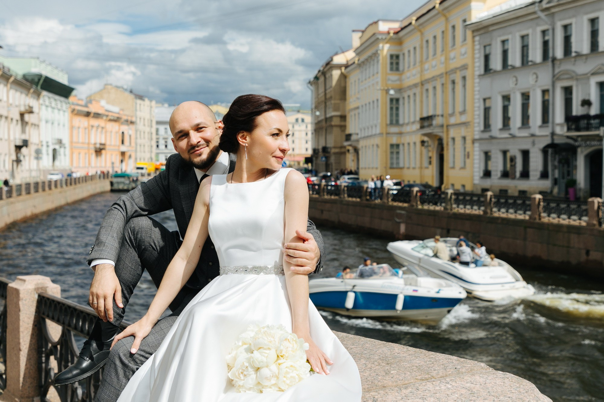 свадьба в спб где провести, как оформить документы в загсе спб, загсы спб, дворцы бракосочетания в спб, загс на английской набережной, визажист на свадьбу спб, свадебные наряды, свадебная прическа, букет невесты заказать, костюм на свадьбу