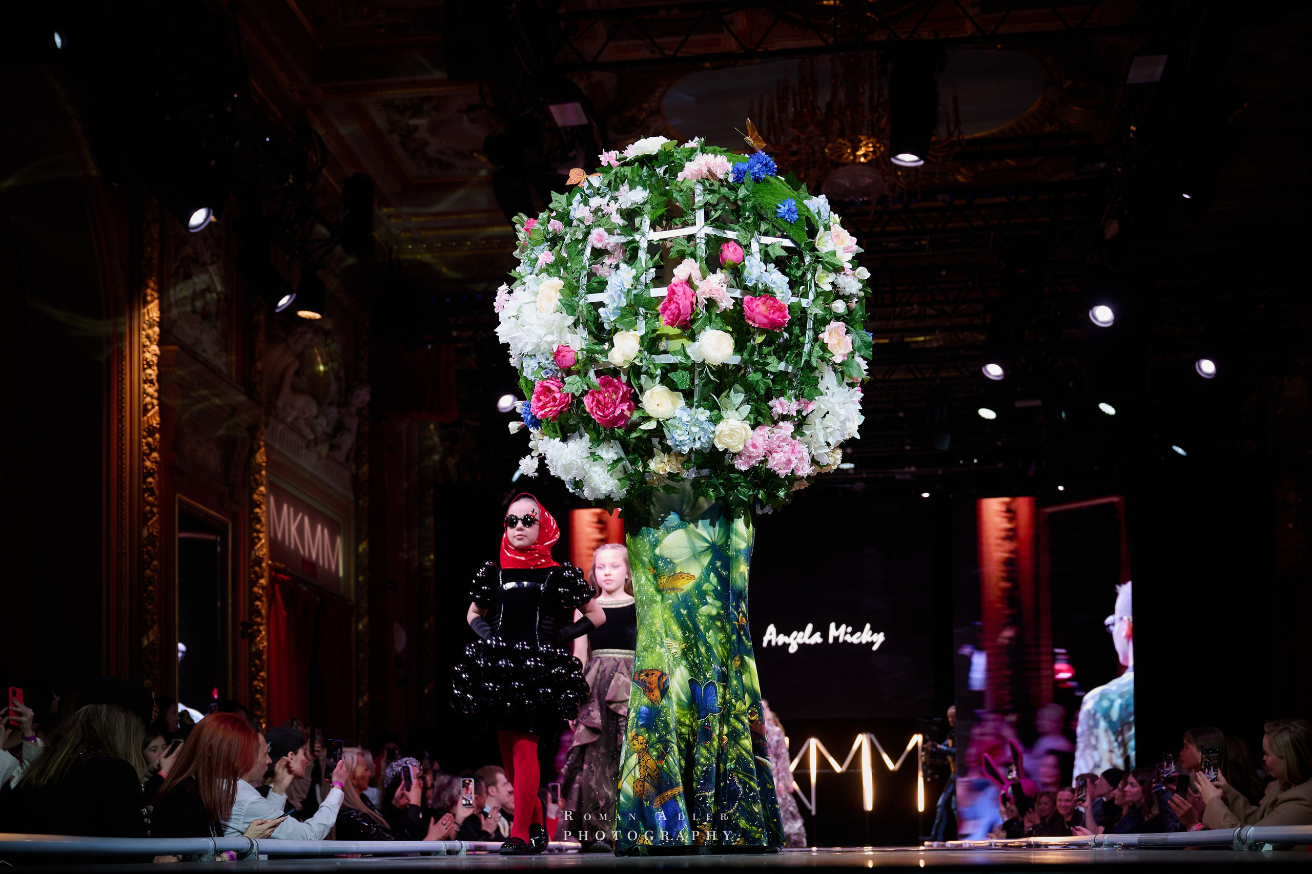 МКММ весна 2025. Фотограф Роман Адлер