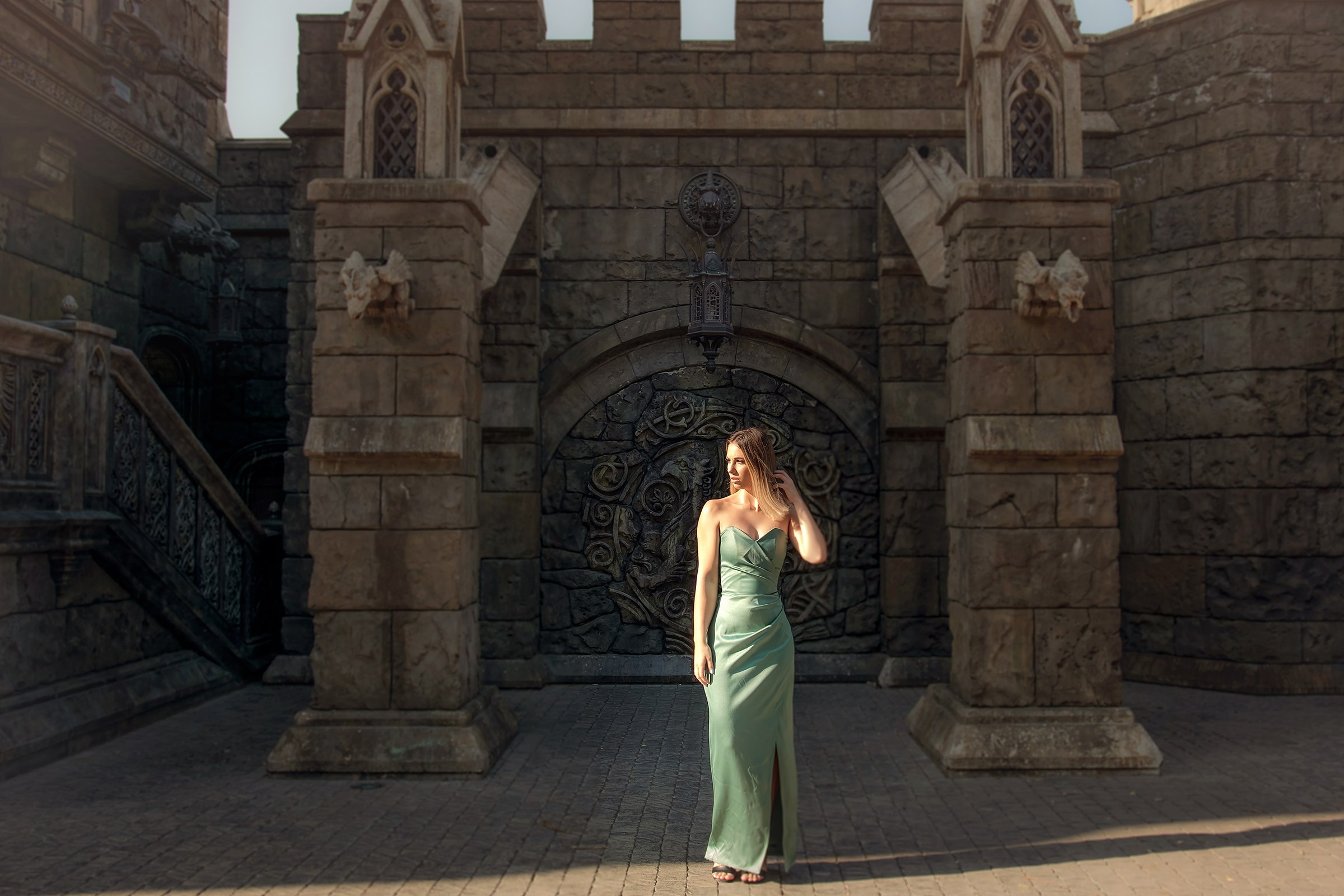 Фотосессия у Замка Гарибальди. Фотограф Оксана Сафонова г. Тольятти