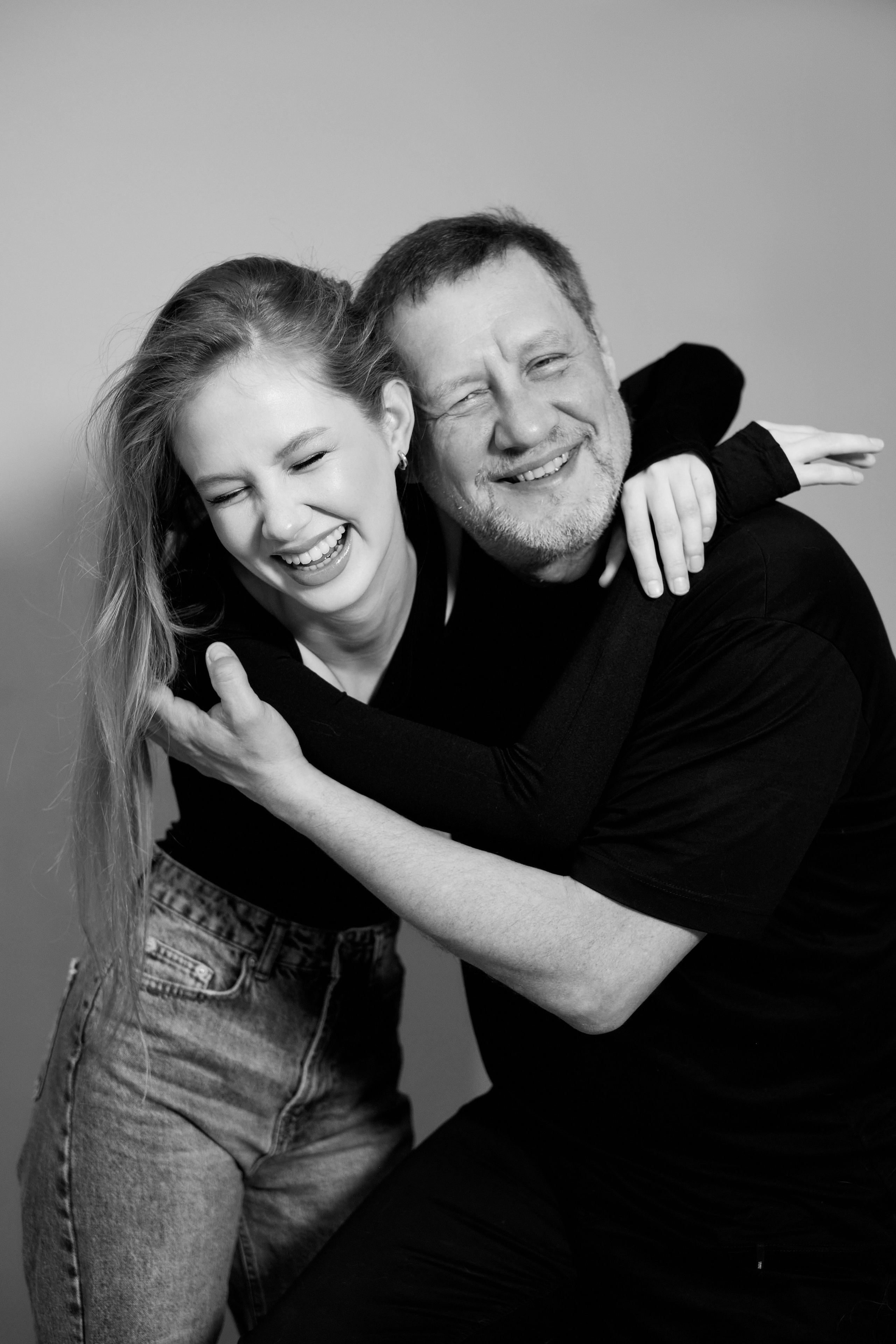 Семейная фотосессия дома. Фотограф Таганрог Анна Трайжон