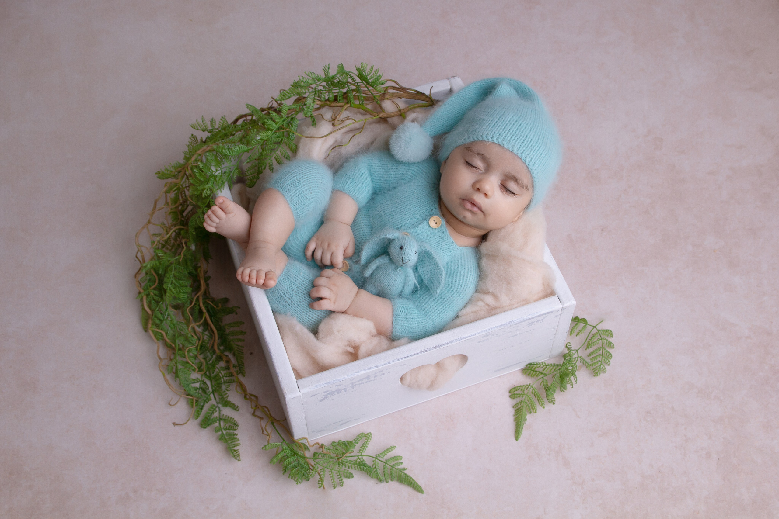 Портфолио. Самая первая фотосессия малыша! Профессиональная съемка новорожденных Newborn в Москве и МО!