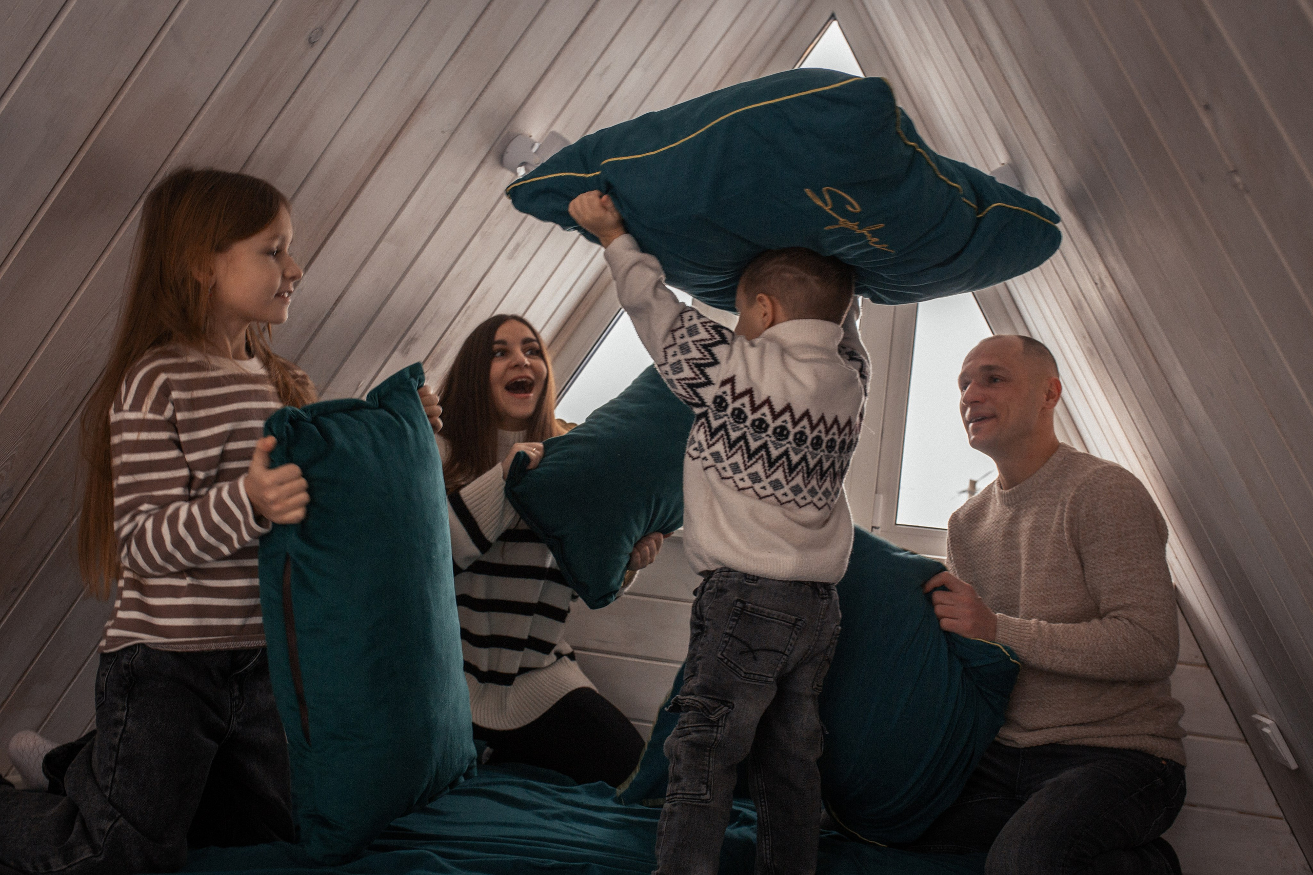 Мария с семьёй