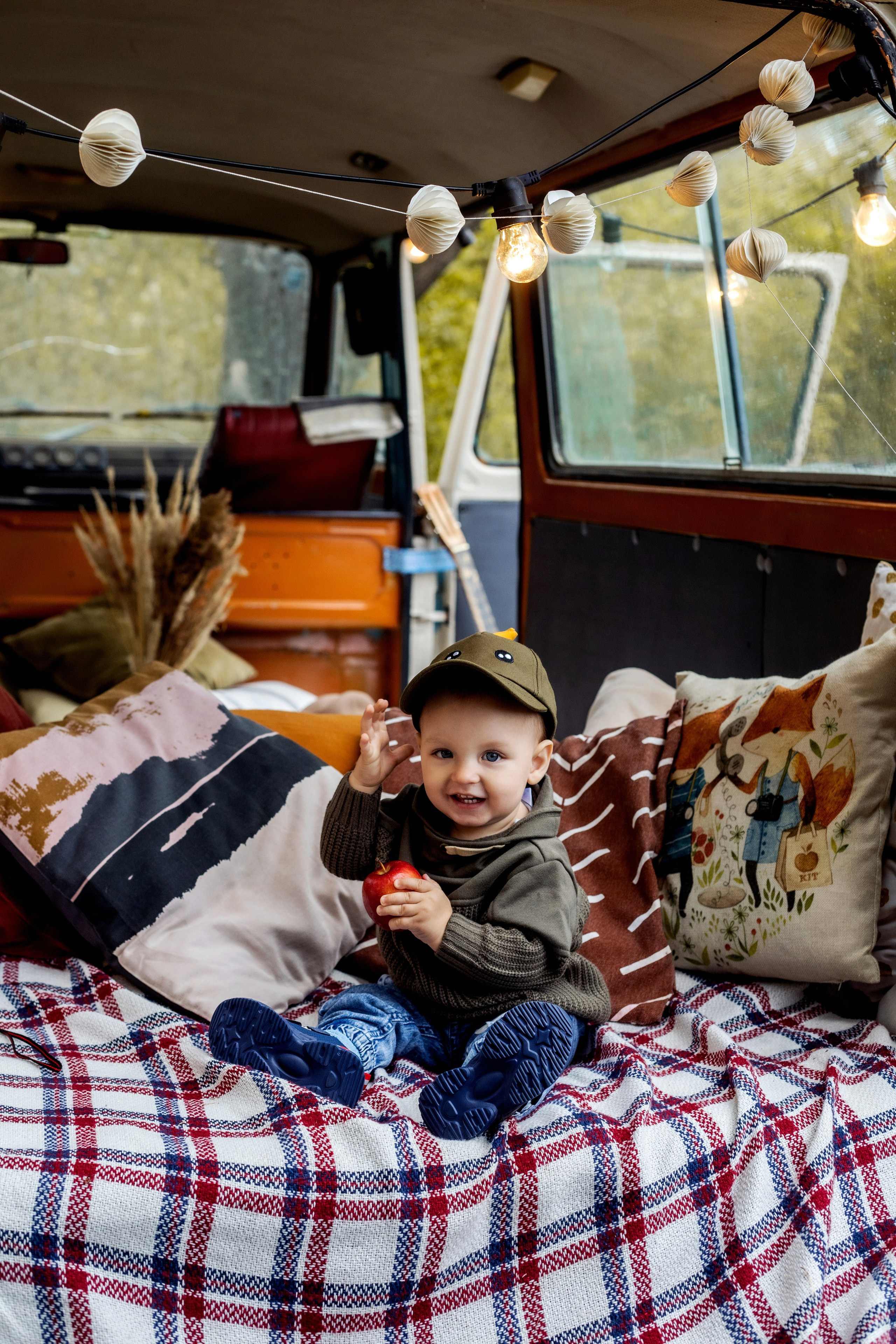 Инна и семья. Фотограф Надежда Лукьянова