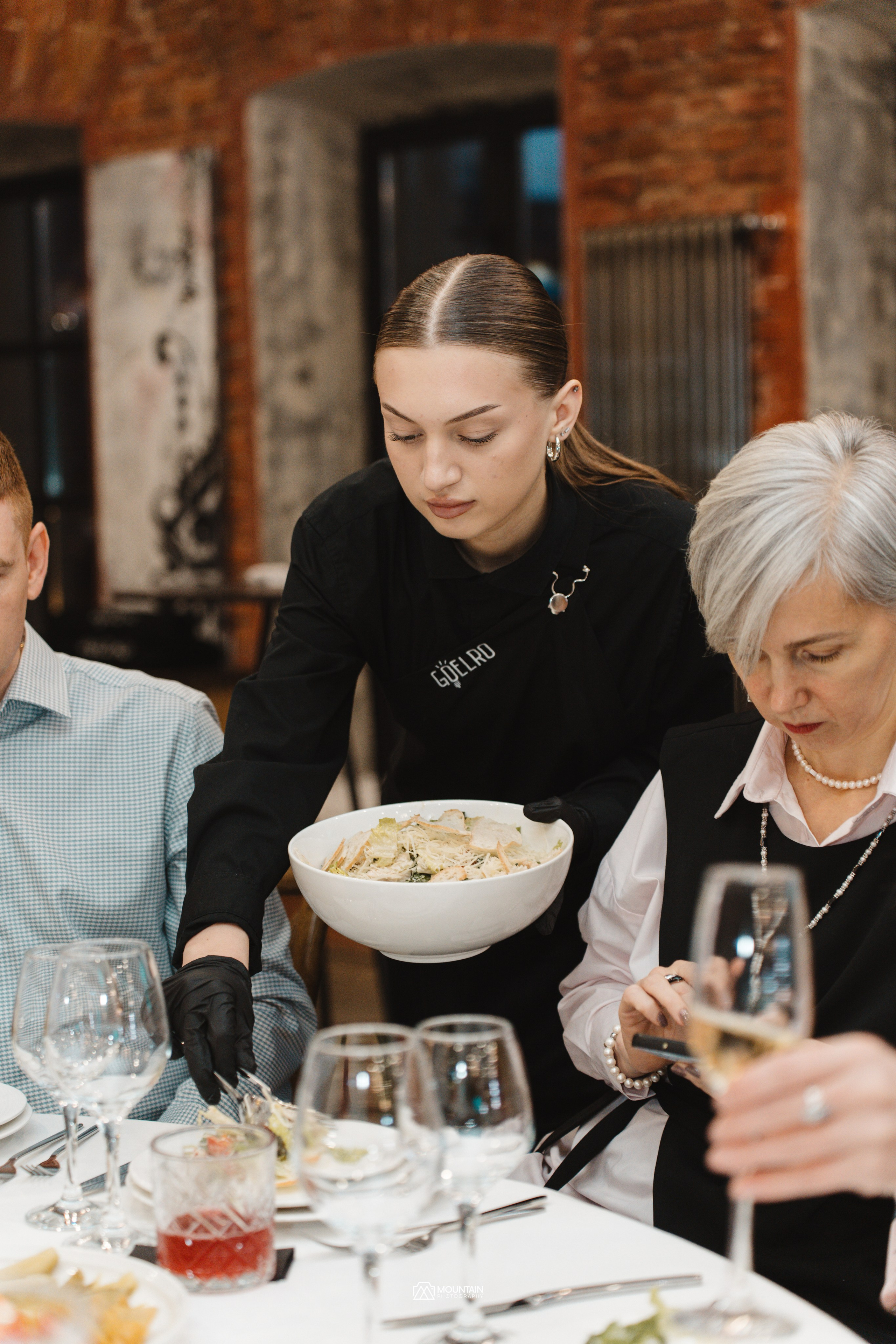 1klick End of year Party. Я занимаюсь событийной, свадебной, товарной, студийной… фотографией