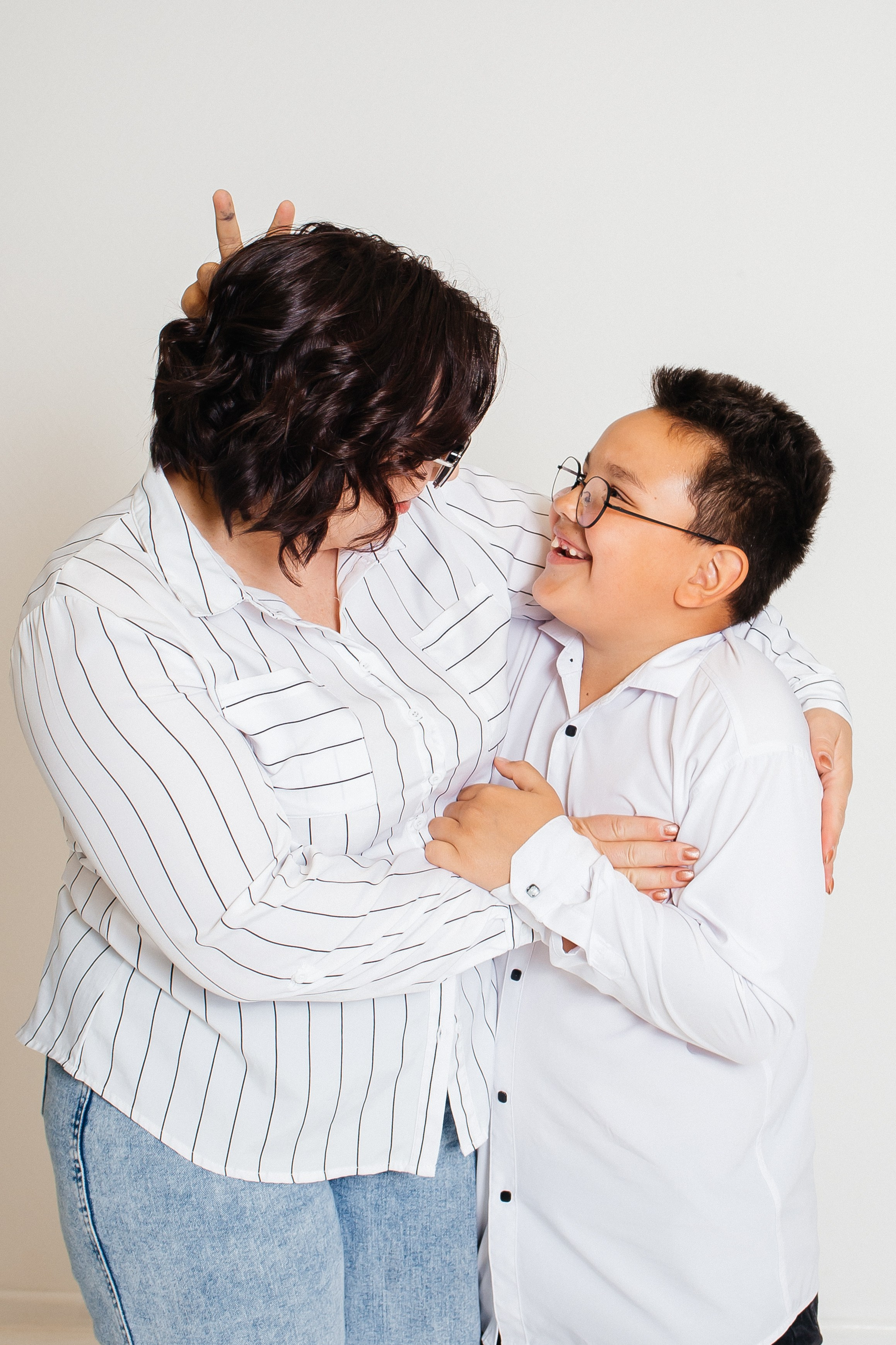 «Мама — это не просто слово. Это целый мир, полный любви и заботы». Фотограф в Большой Черниговка, Самаре. Некрасова Виктория