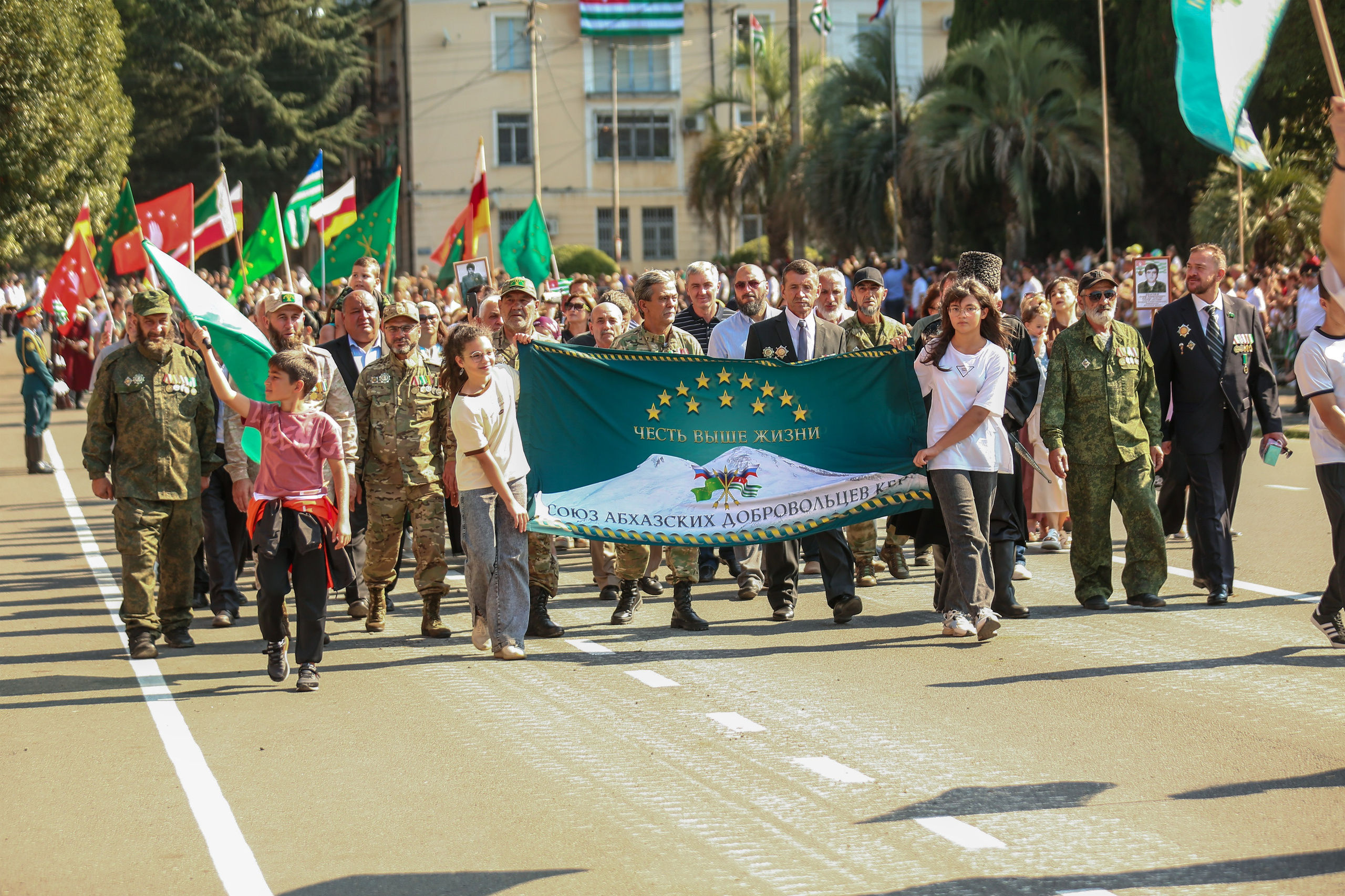 30-летие Дня Победы и Независимости Абхазии. Свадебный и семейный фотограф в Абхазии Эля Цишба