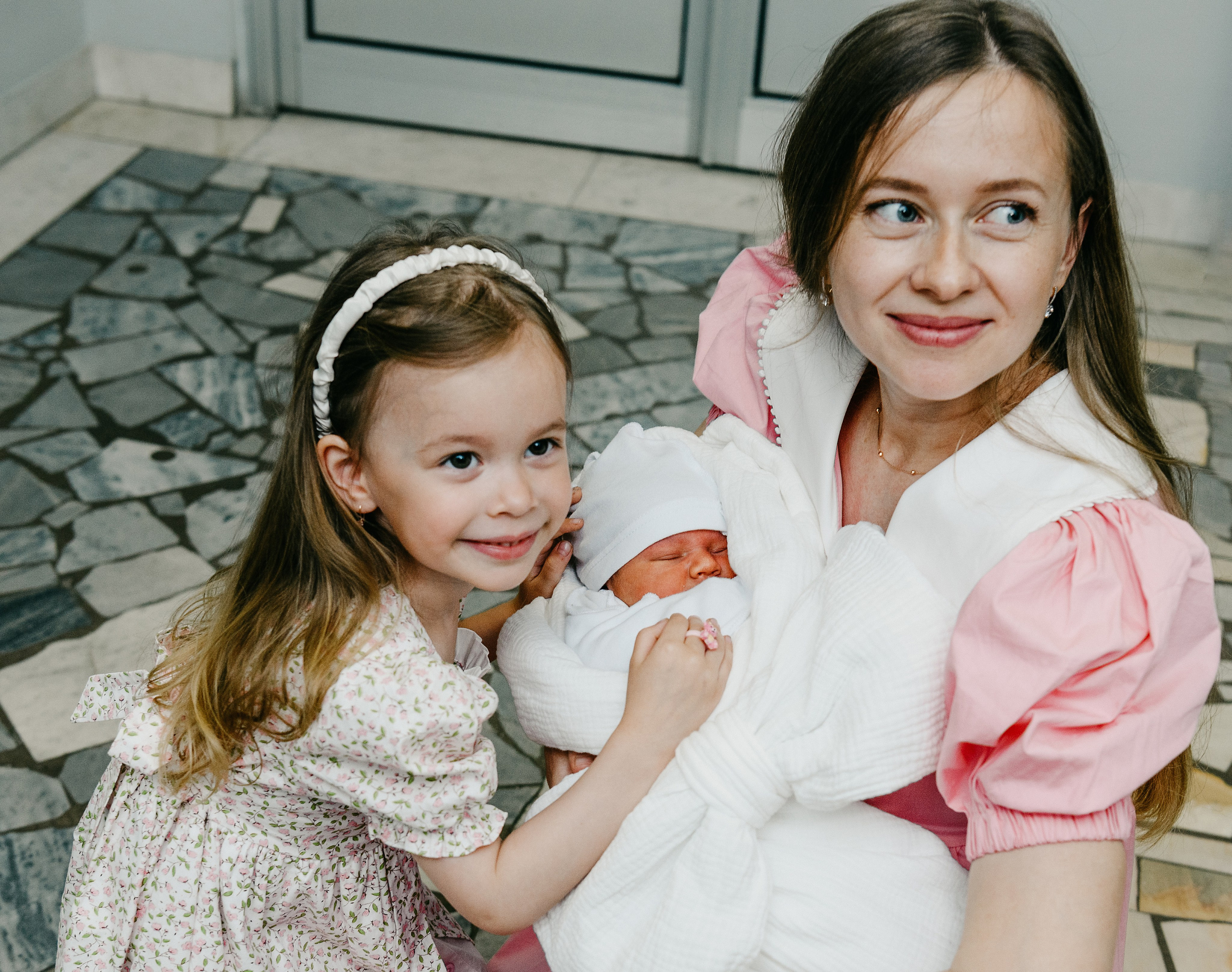 Выписка Ивана. Фотограф на выписку из роддома в Москве и МО