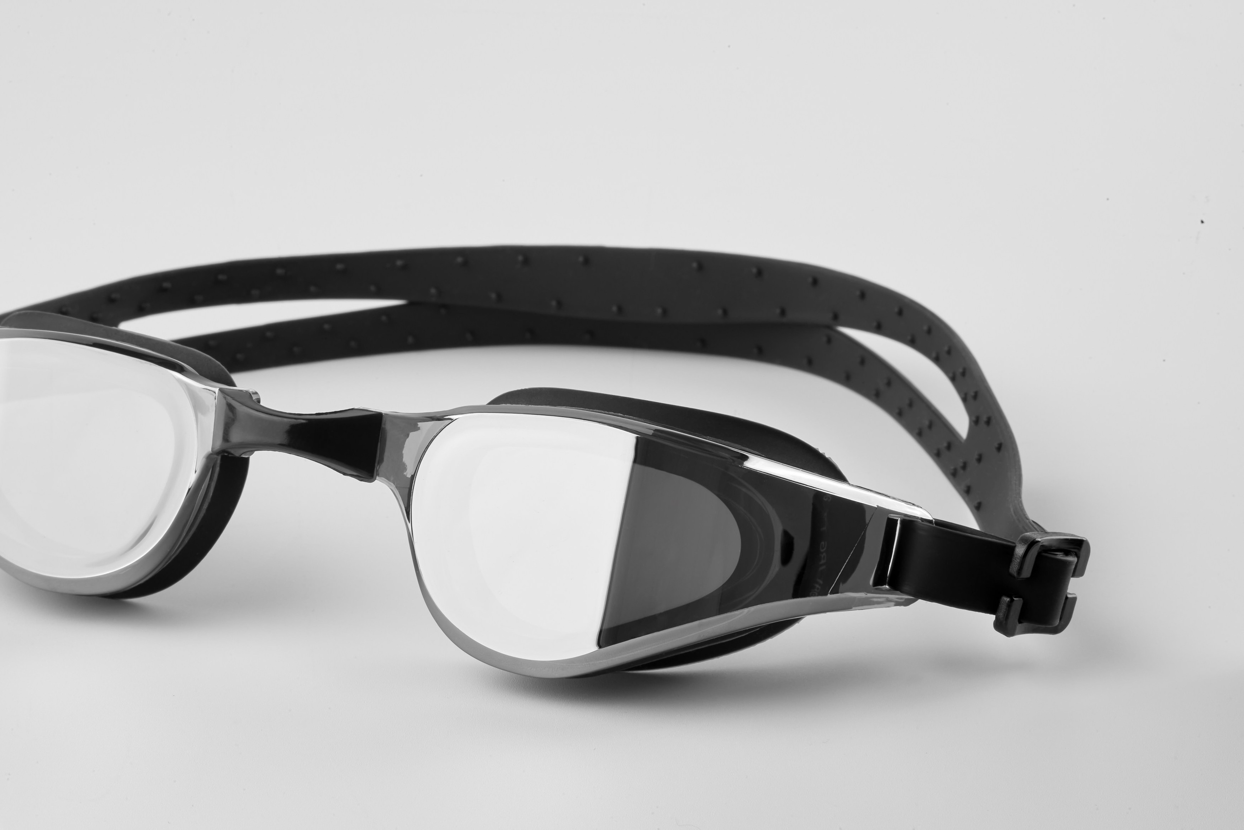 Фотосъемка очков. Предметный фотограф, инфографика и видео в Санкт-Петербурге