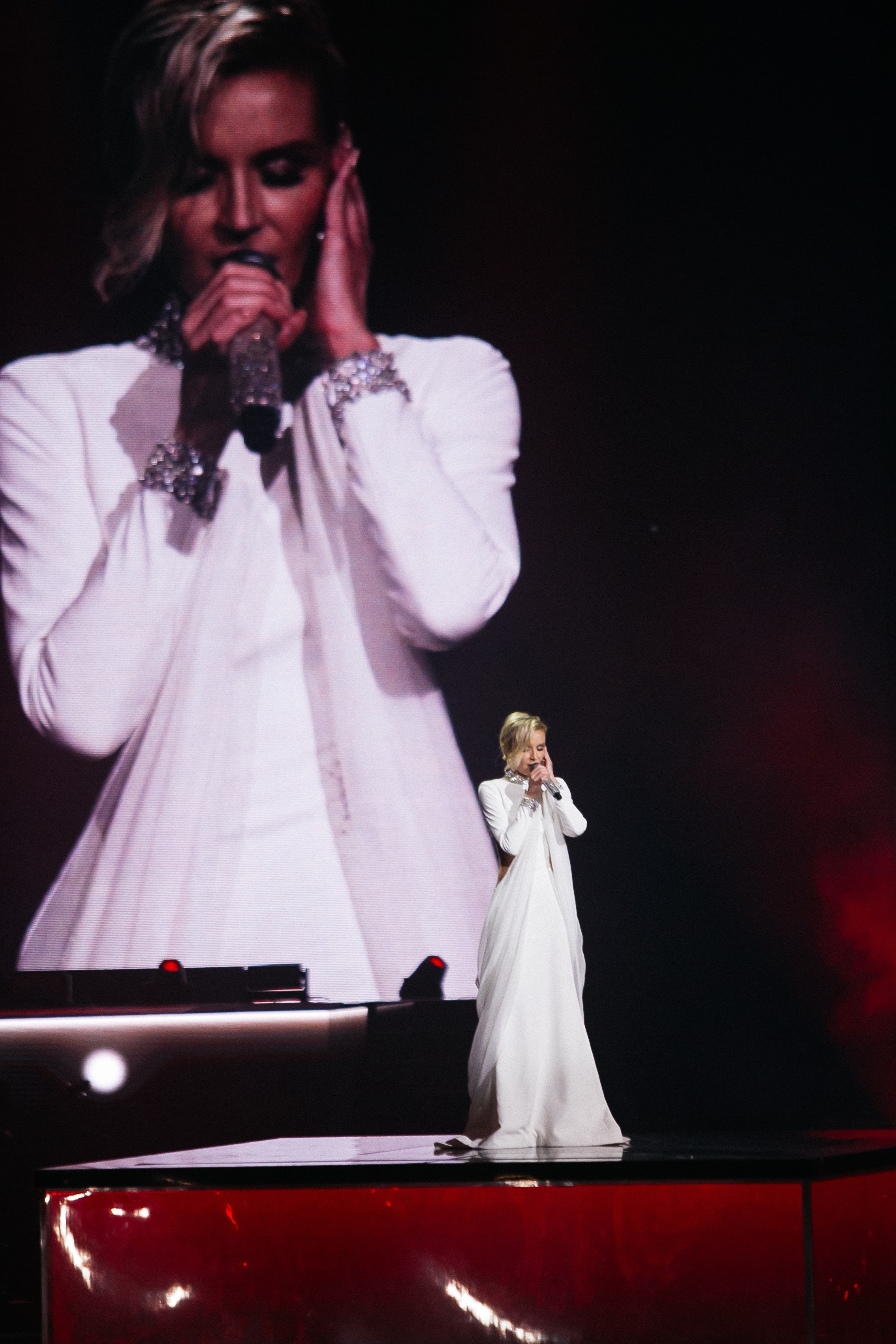 Полина Гагарина. Фотограф в Москве