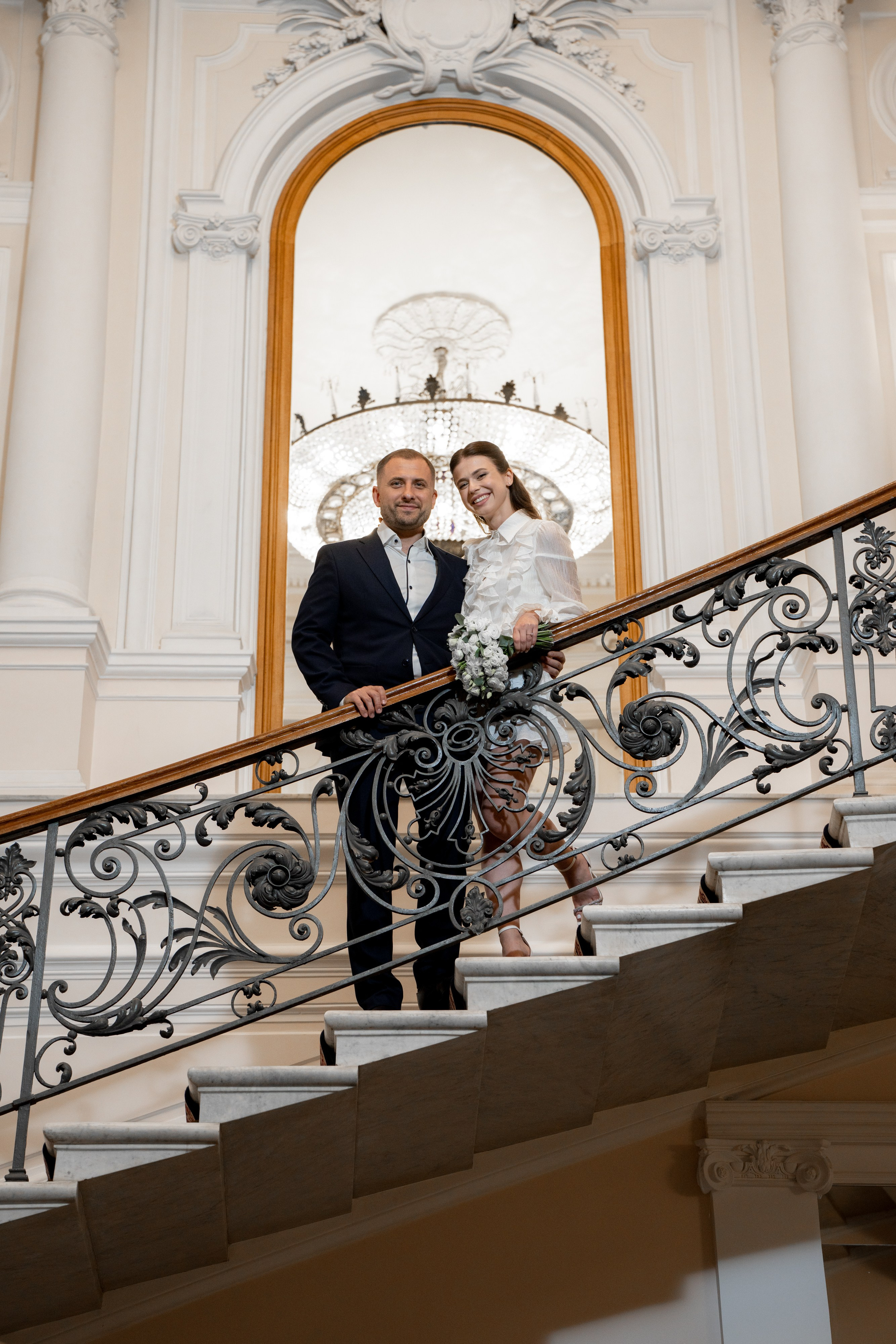 Свадебная фотосессия во дворце 2 на Фурштадской. Свадебный фотограф Александр Невский в Санкт-Петербурге