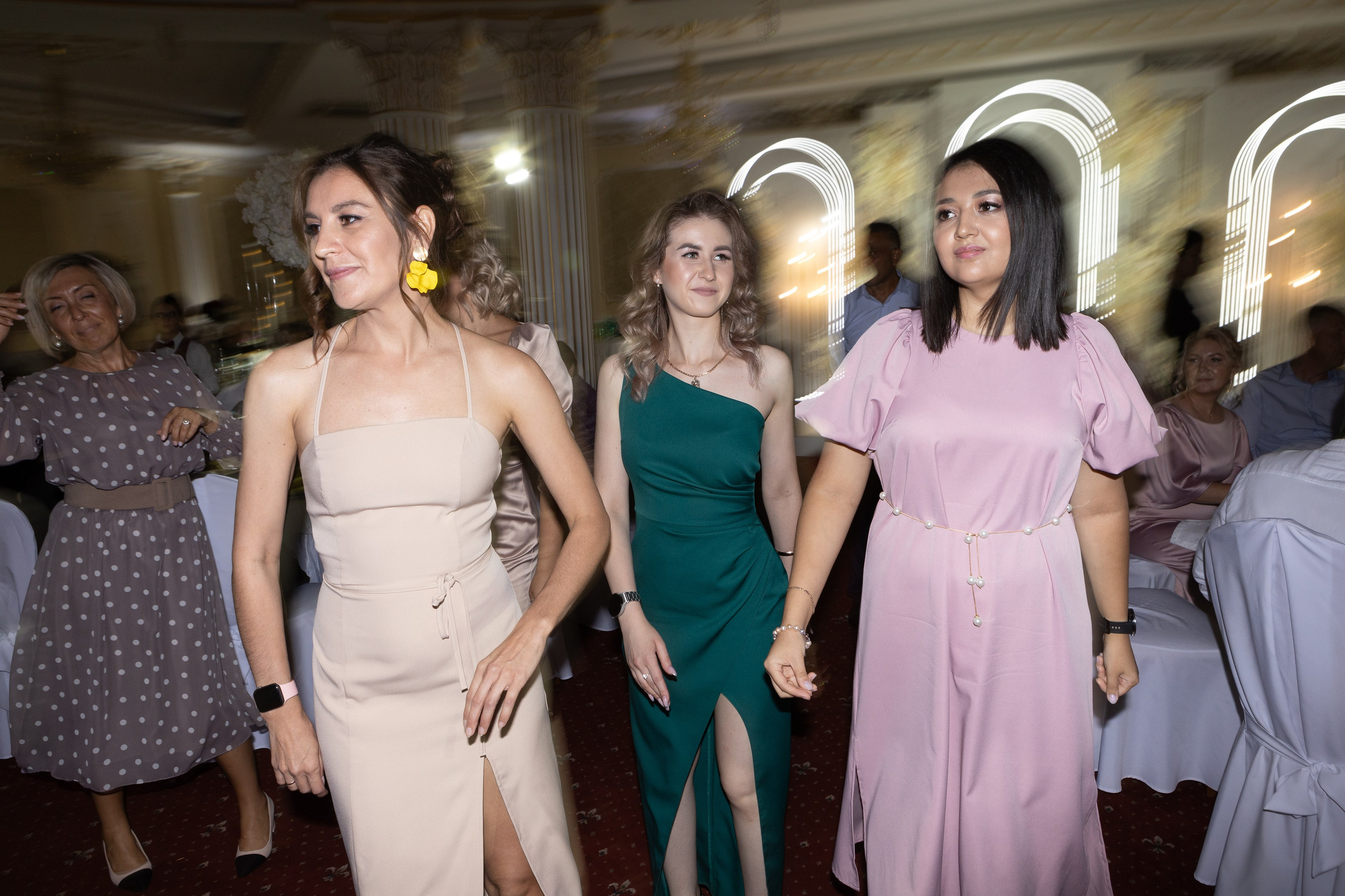 Свадебный фотограф Уфа — Руслан ГабдлисламовЖивые эмоции, красивые кадры, воспоминания на всю жизнь.Работаю по всей Республике Башкортоста. Свадебный фотограф Уфа Руслан Габдлисламов