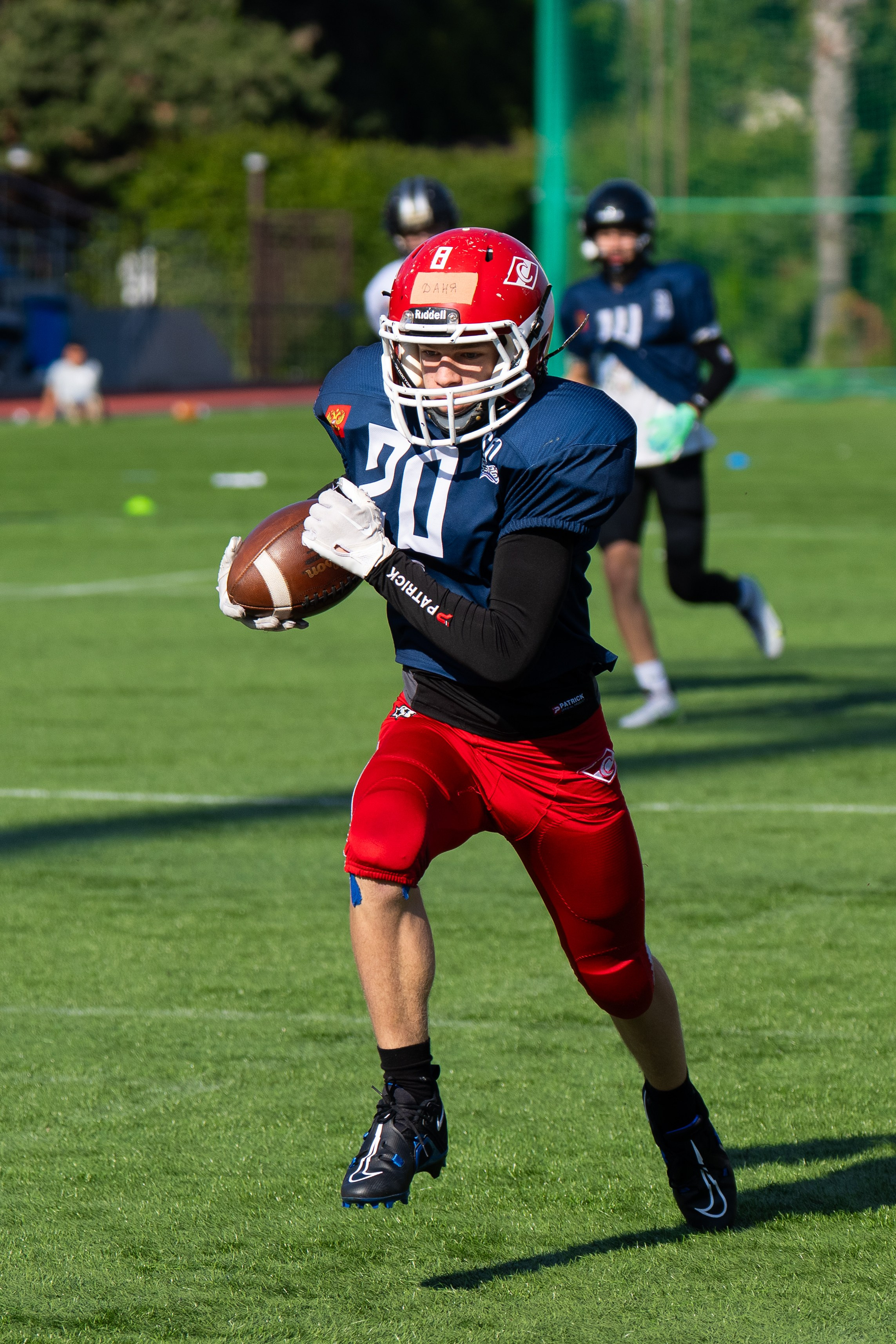 Репортажный фотограф в Сочи — профессиональная съёмка событий и мероприятий. Профессиональная фотосъемка в Сочи: репортаж, предметная, ювелирная фотосъемка, недвижимость, фуд-фотография. Фотограф Александр Афанасьев