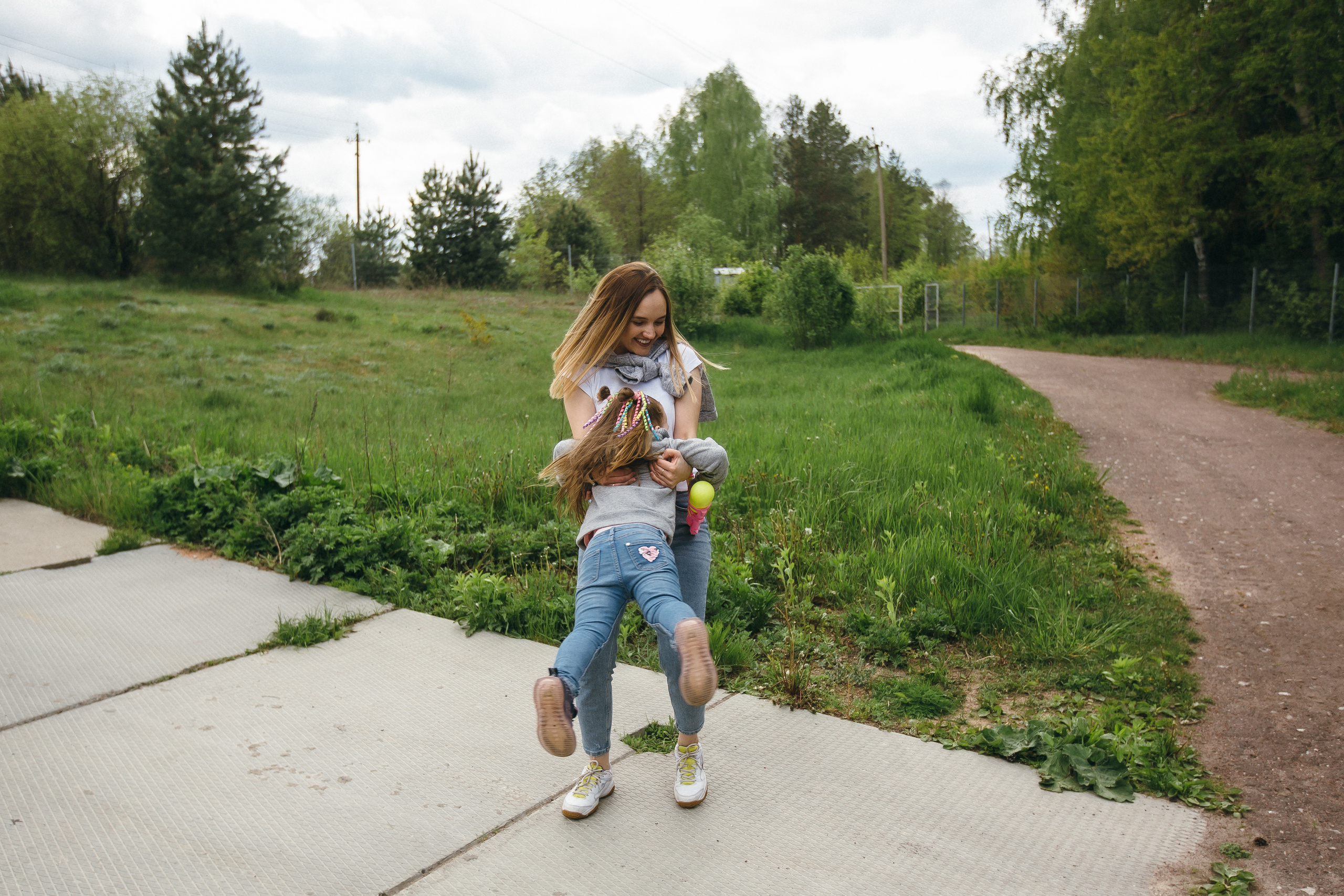 Семейная прогулочная фотосессия. Фотограф Петр Капралов