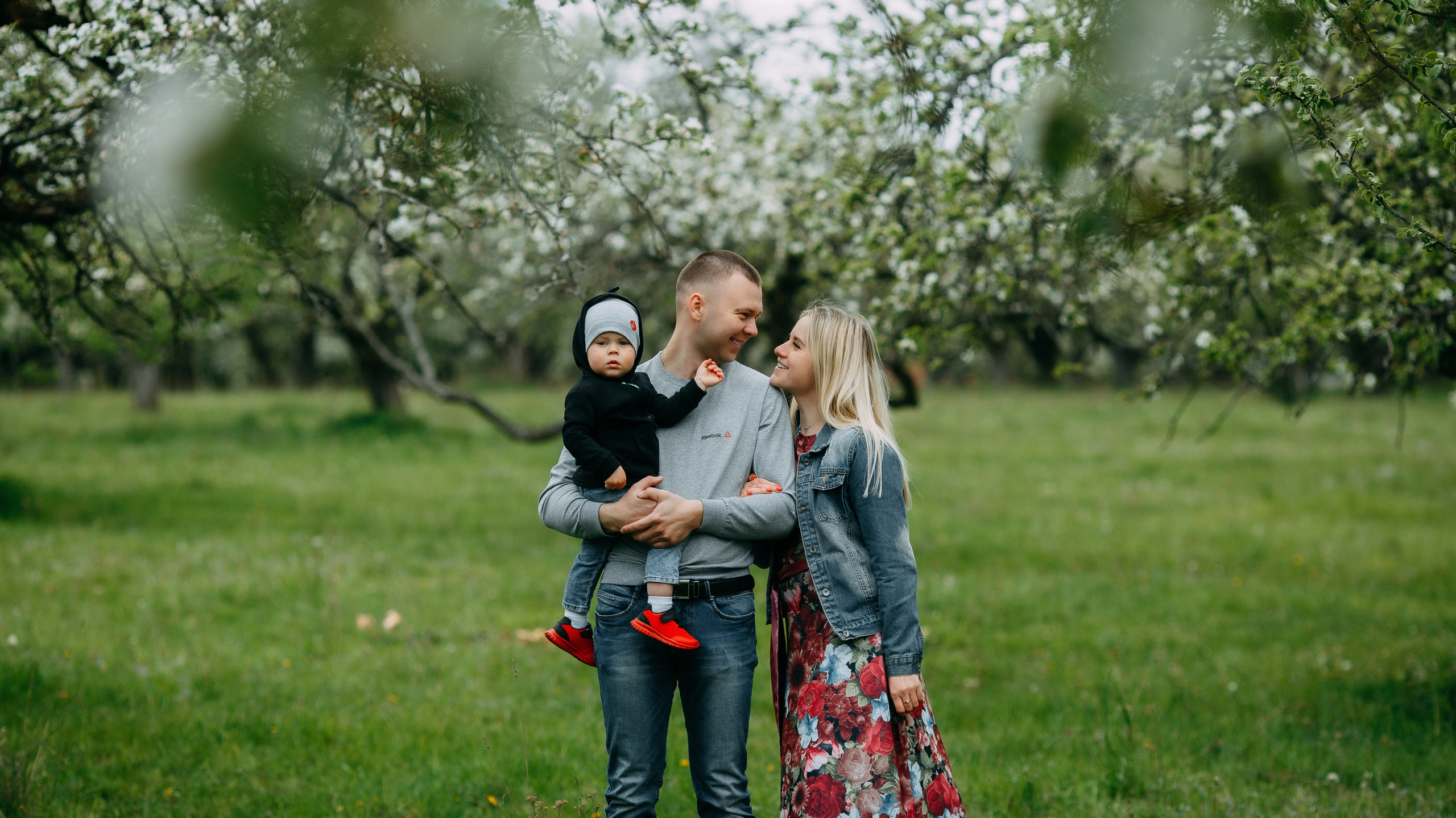 Теплые семейные фотографии. Фотограф Петр Капралов