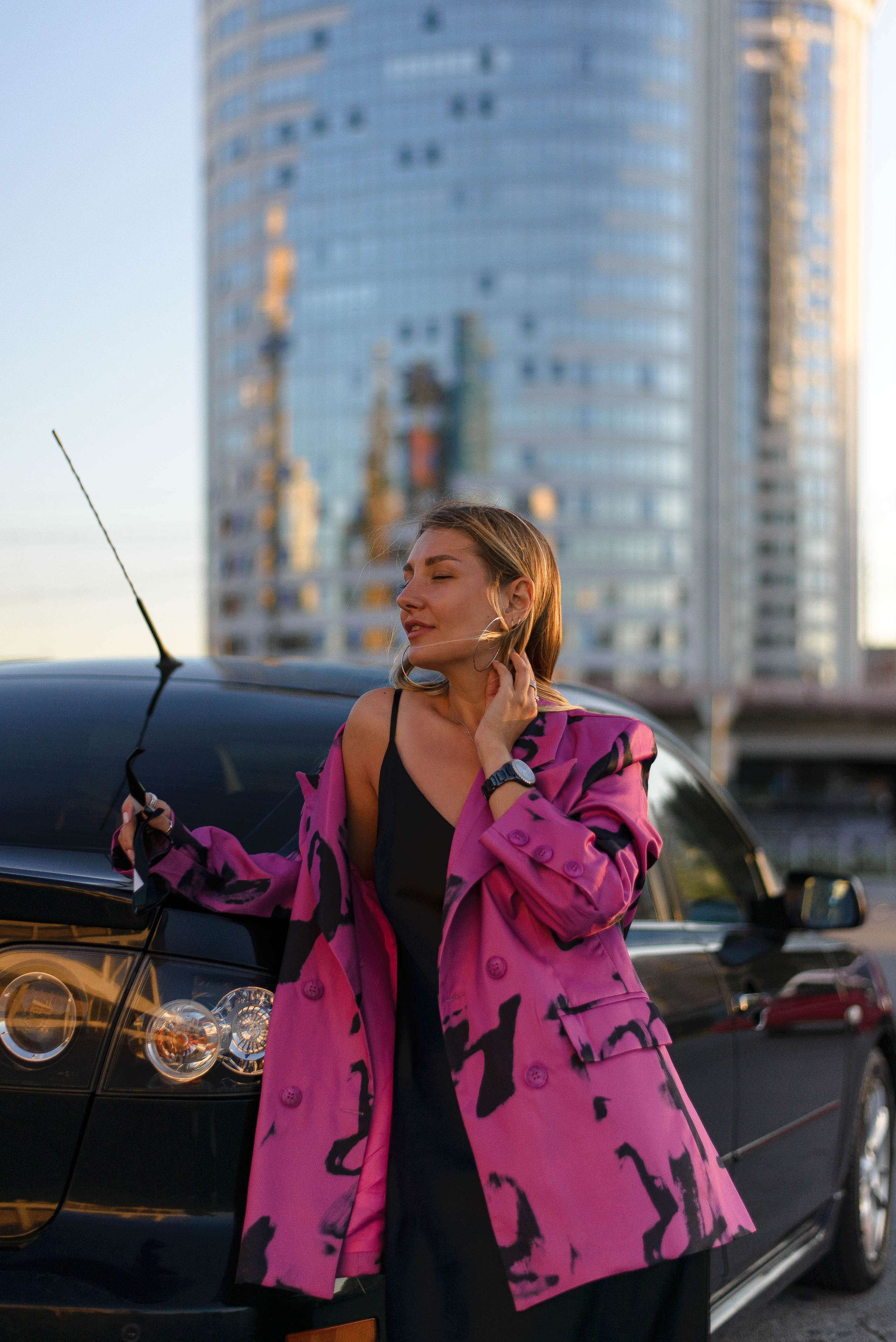 Смотреть серию. ЖЕНСКИЙ ФОТОГРАФ КРИСТИНА ВИГЕЛЬ